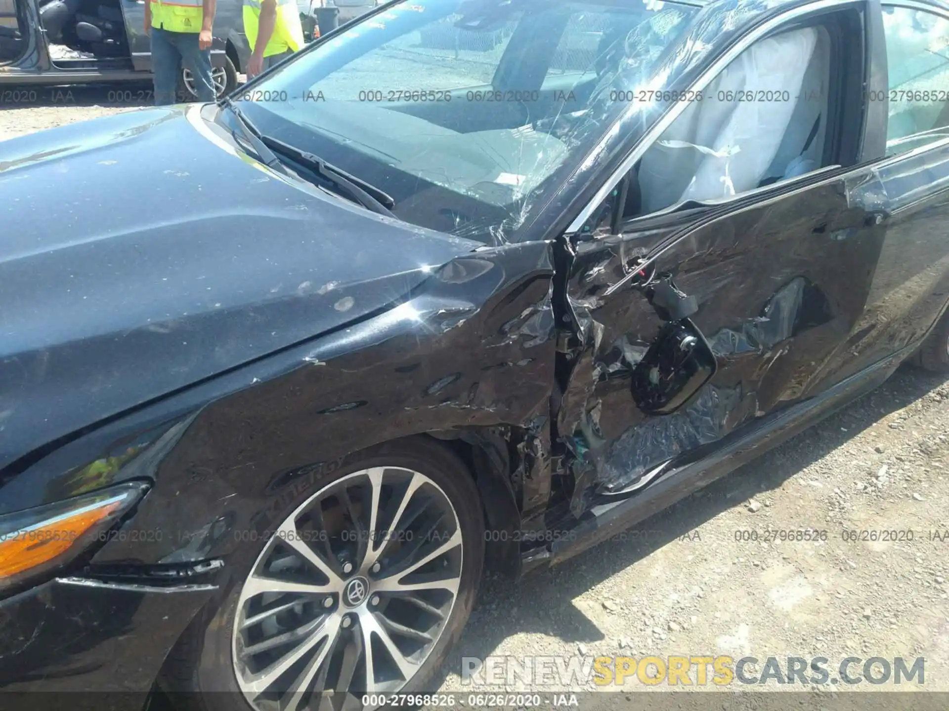 6 Фотография поврежденного автомобиля 4T1G11AK1LU867255 TOYOTA CAMRY 2020