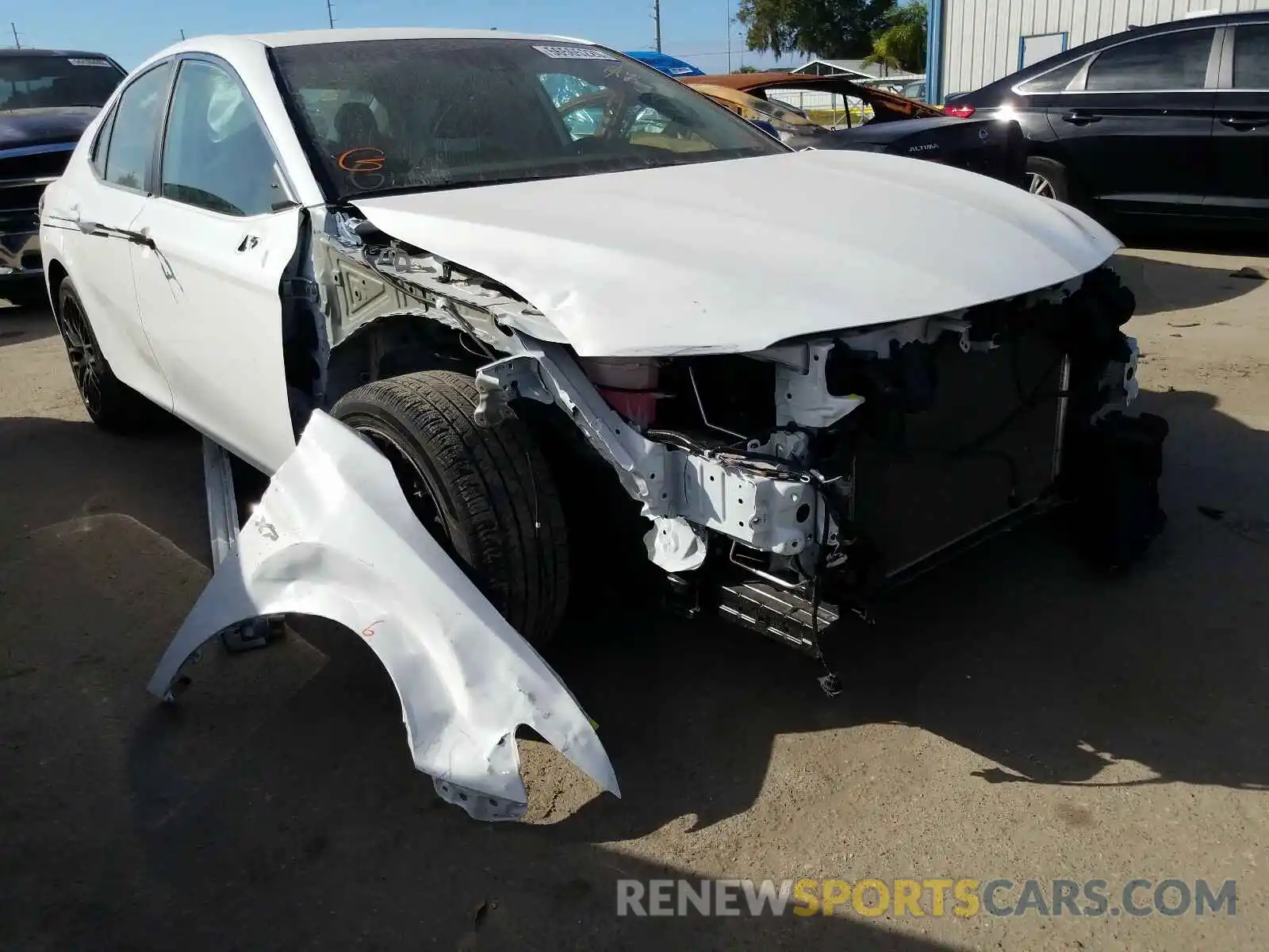 1 Photograph of a damaged car 4T1G11AK1LU867272 TOYOTA CAMRY 2020