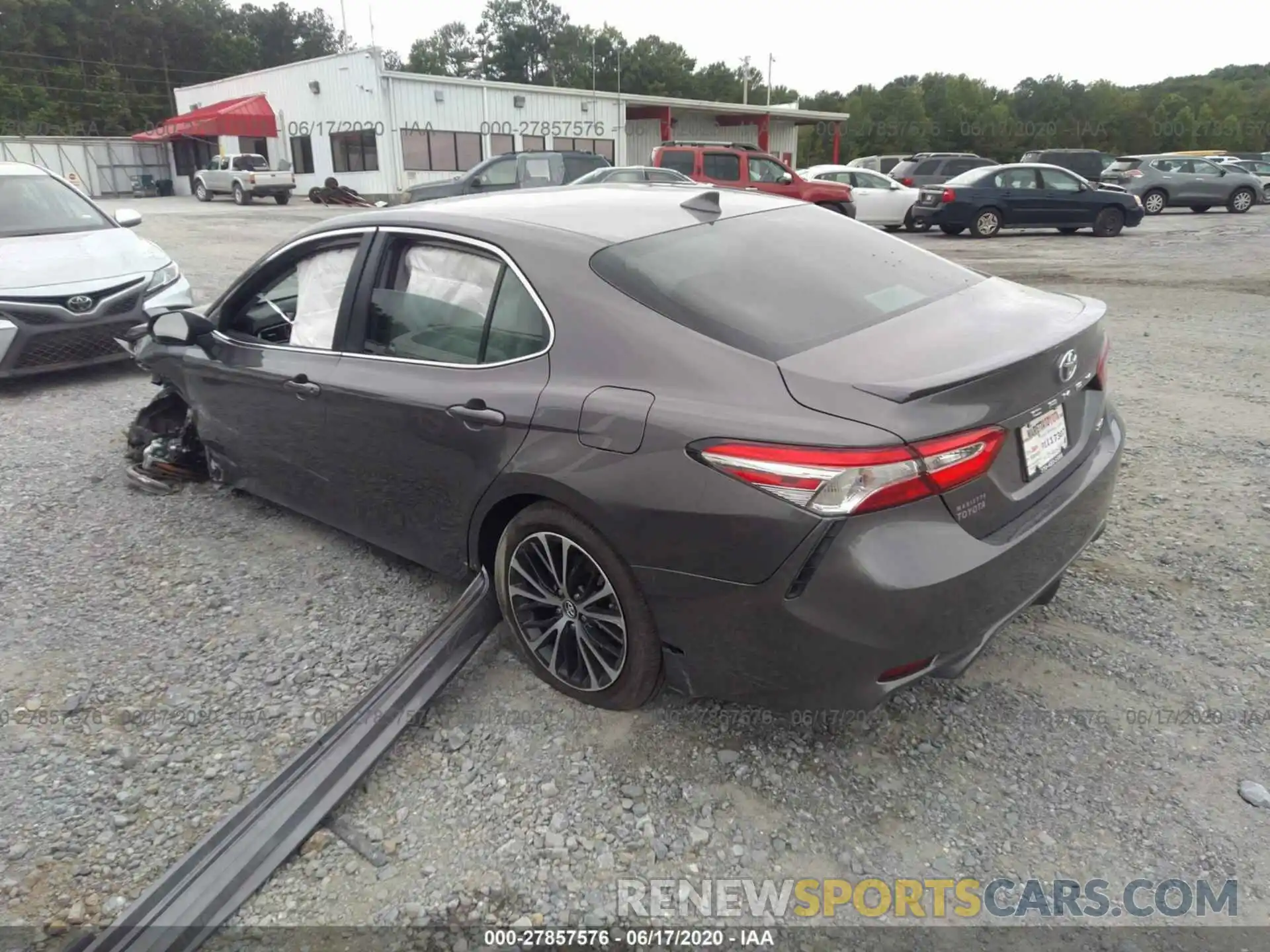 3 Photograph of a damaged car 4T1G11AK1LU886095 TOYOTA CAMRY 2020