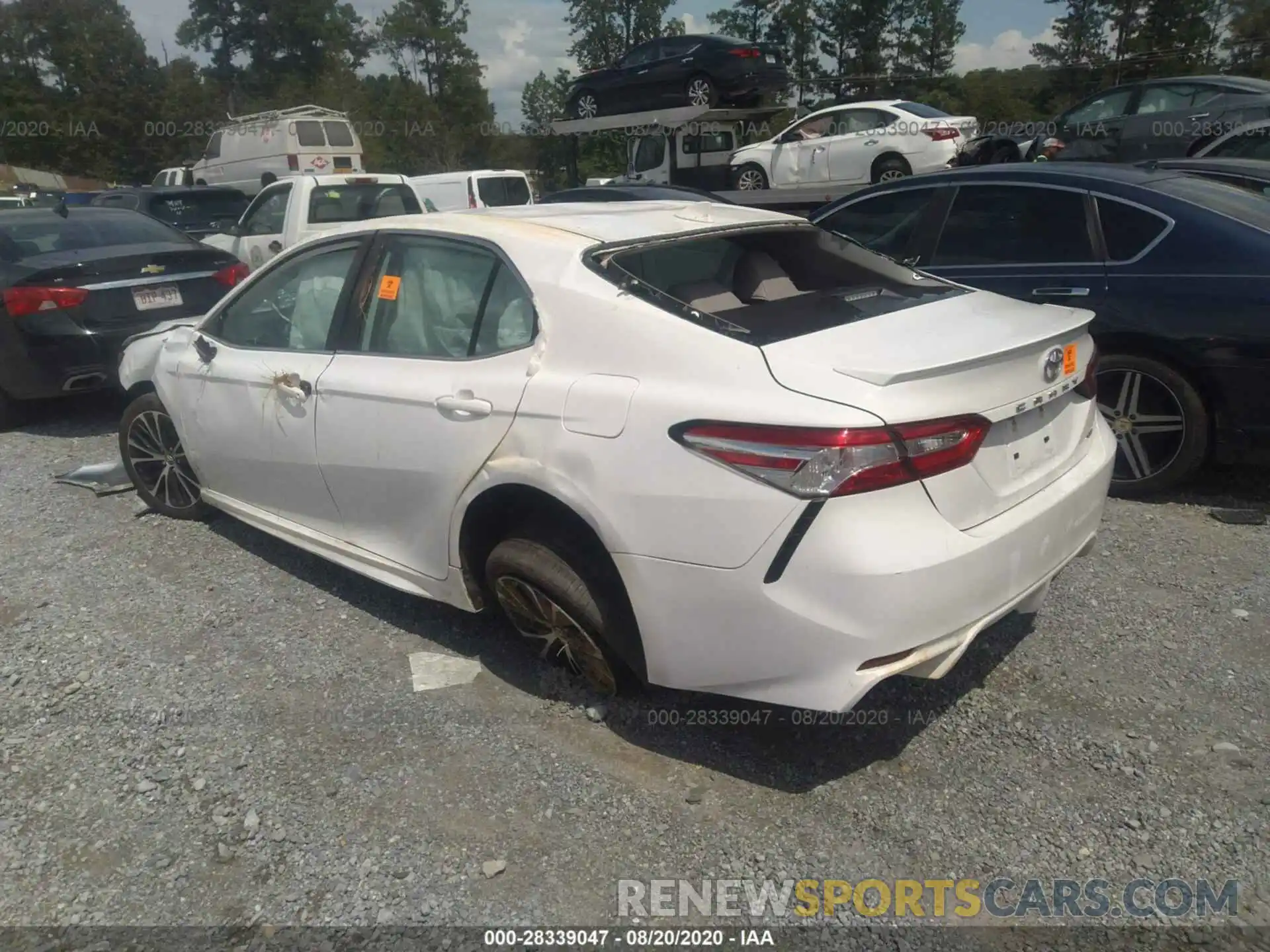 3 Photograph of a damaged car 4T1G11AK1LU903459 TOYOTA CAMRY 2020