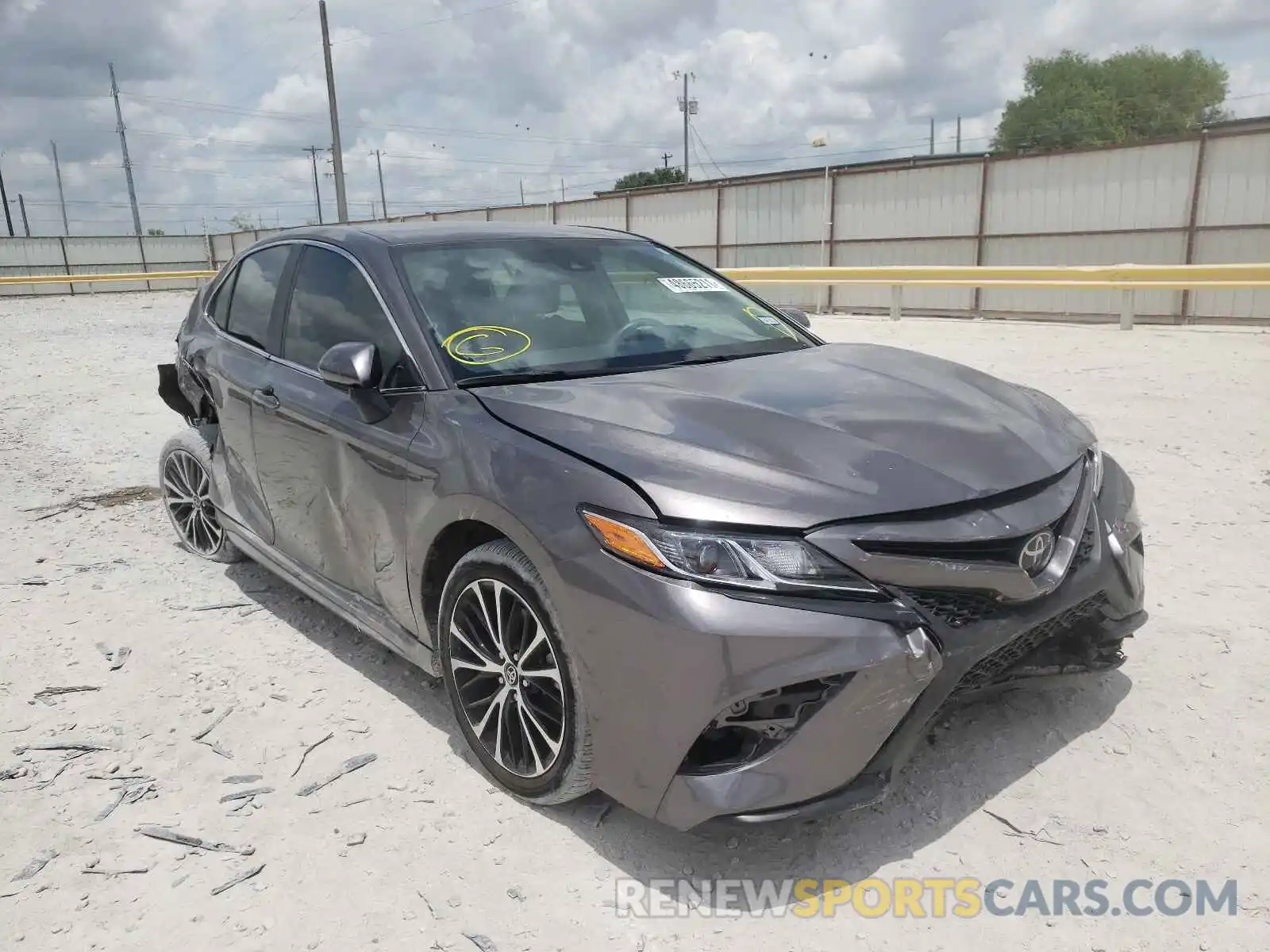 1 Photograph of a damaged car 4T1G11AK1LU903865 TOYOTA CAMRY 2020