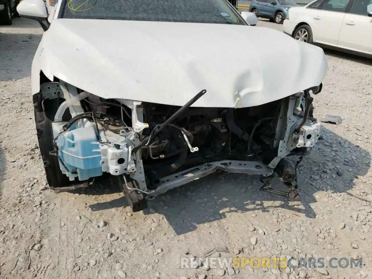 9 Photograph of a damaged car 4T1G11AK1LU904871 TOYOTA CAMRY 2020