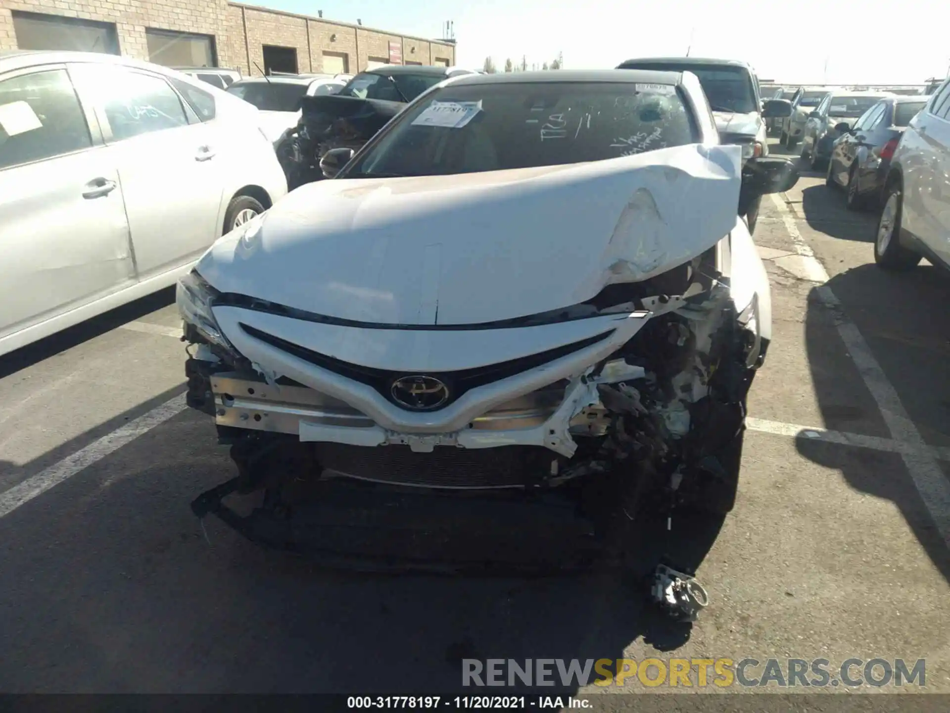 6 Photograph of a damaged car 4T1G11AK1LU913005 TOYOTA CAMRY 2020