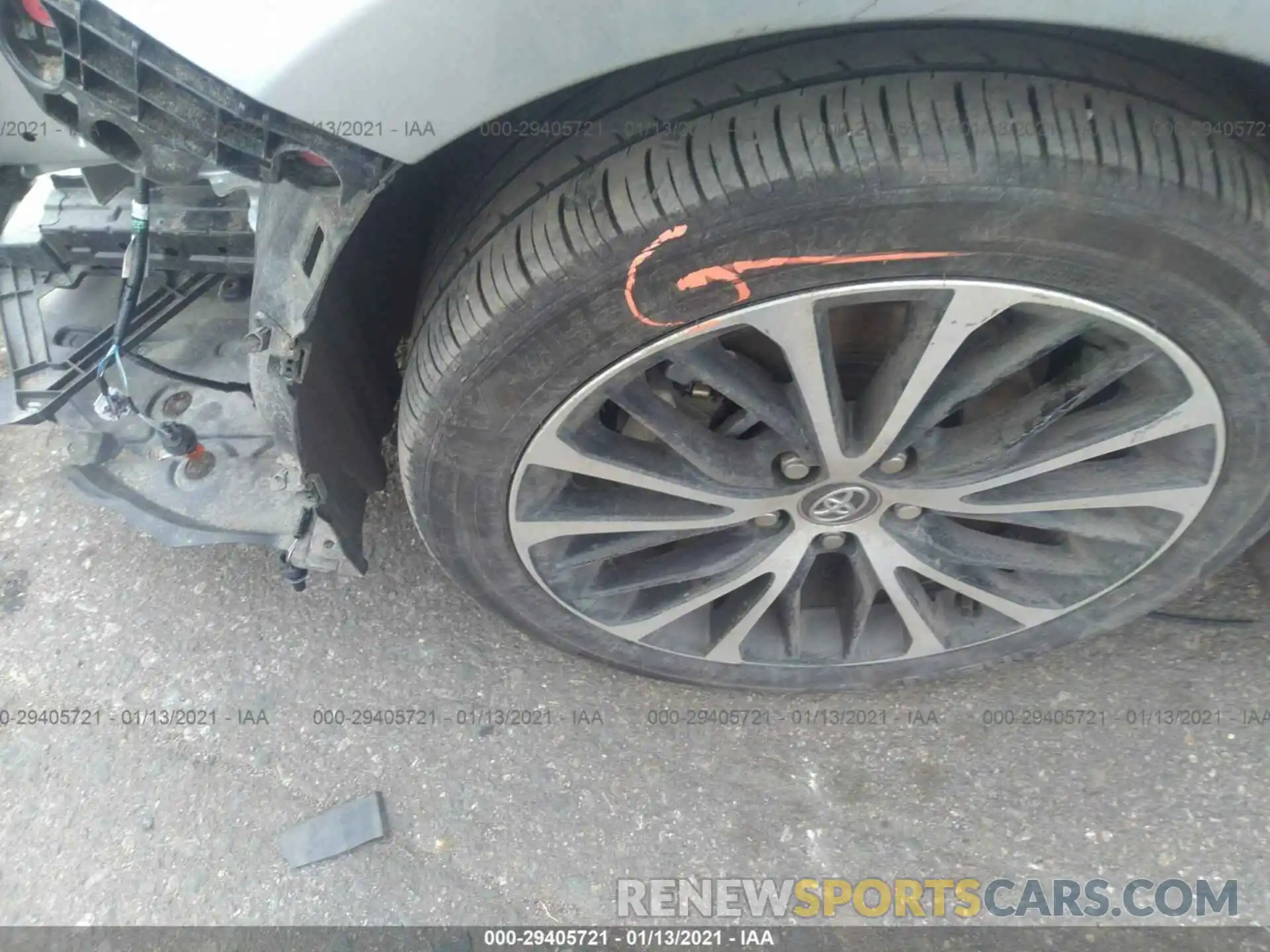 12 Photograph of a damaged car 4T1G11AK1LU913408 TOYOTA CAMRY 2020