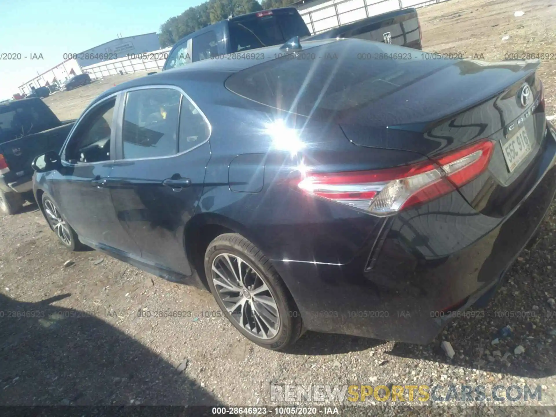 3 Photograph of a damaged car 4T1G11AK1LU913652 TOYOTA CAMRY 2020