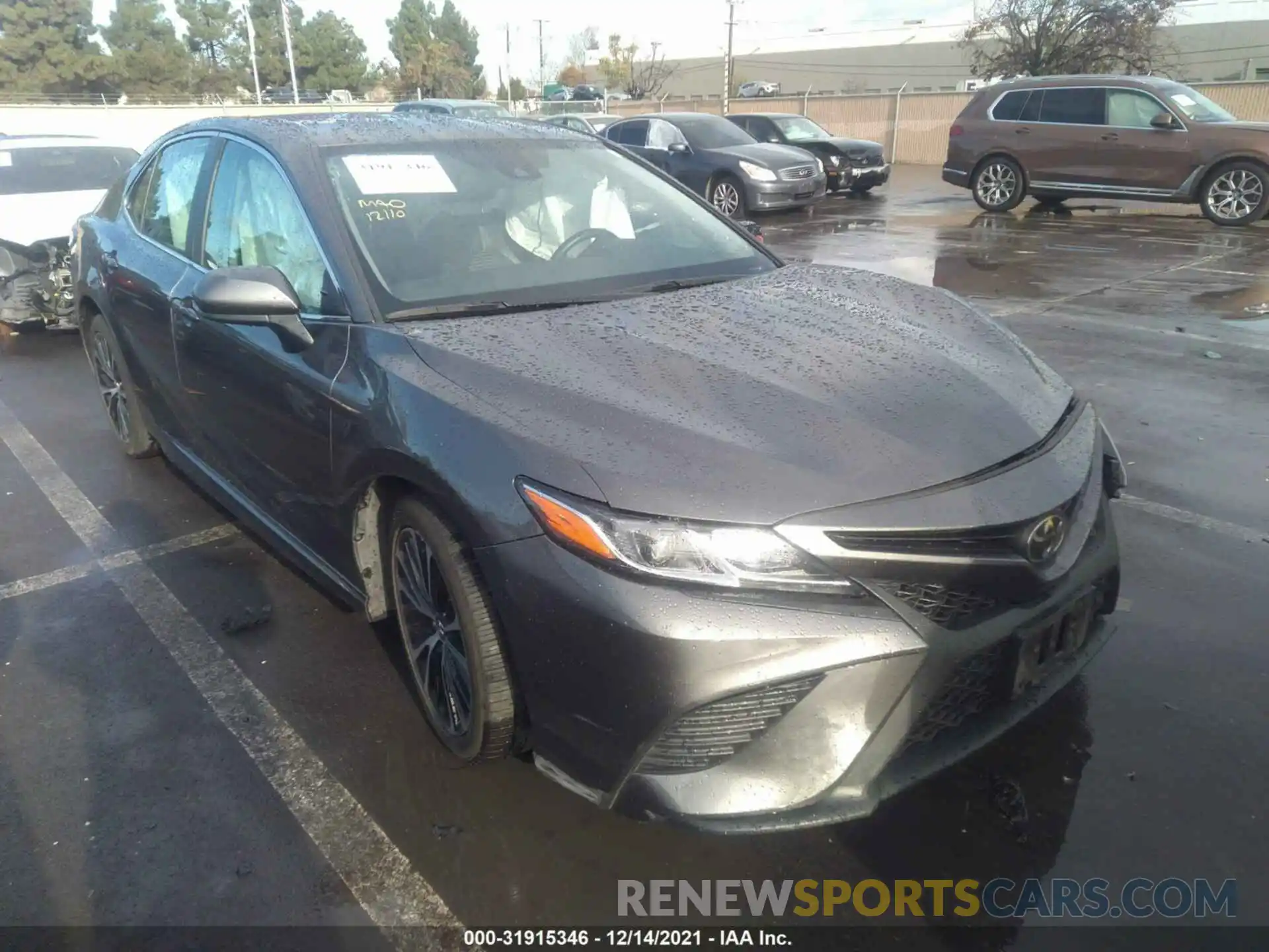 1 Photograph of a damaged car 4T1G11AK1LU920357 TOYOTA CAMRY 2020