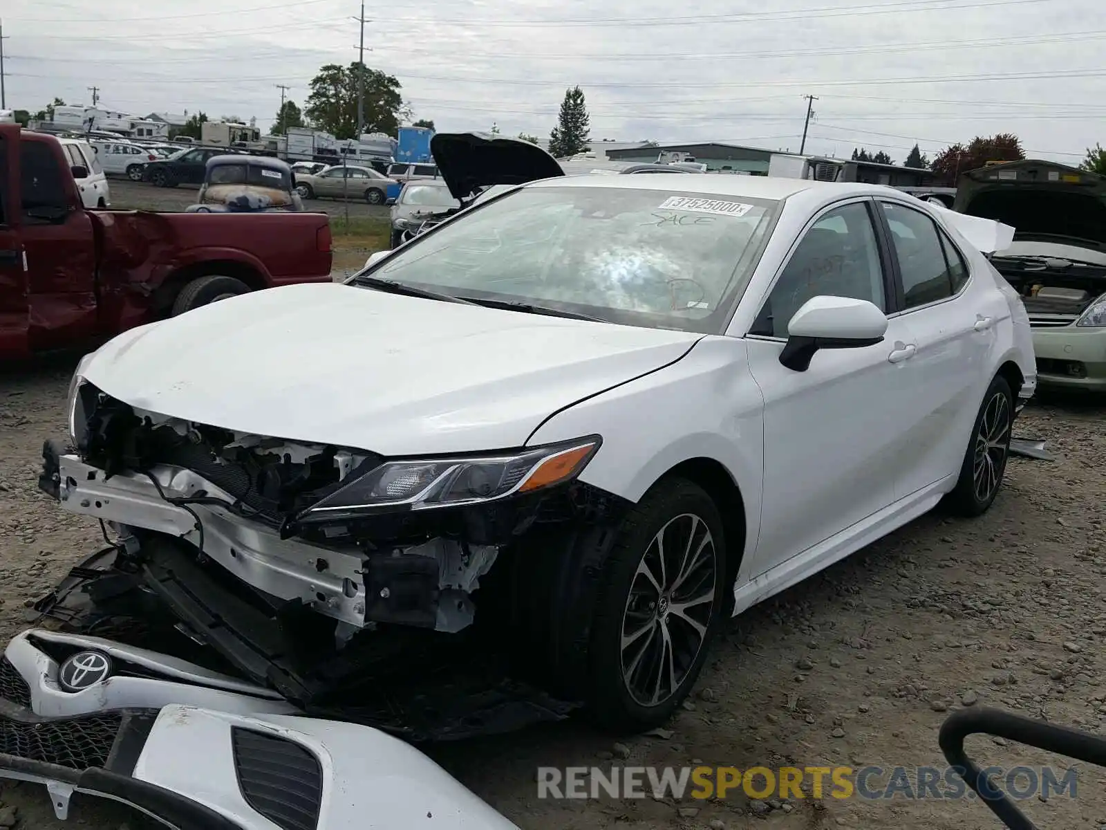 2 Photograph of a damaged car 4T1G11AK1LU926871 TOYOTA CAMRY 2020