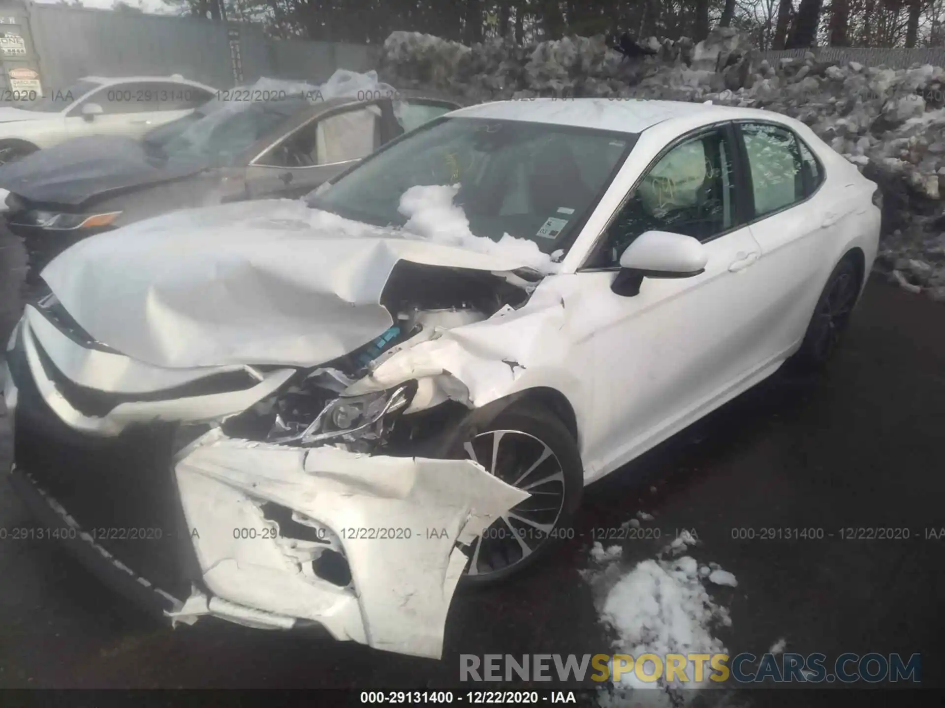 2 Фотография поврежденного автомобиля 4T1G11AK1LU939426 TOYOTA CAMRY 2020