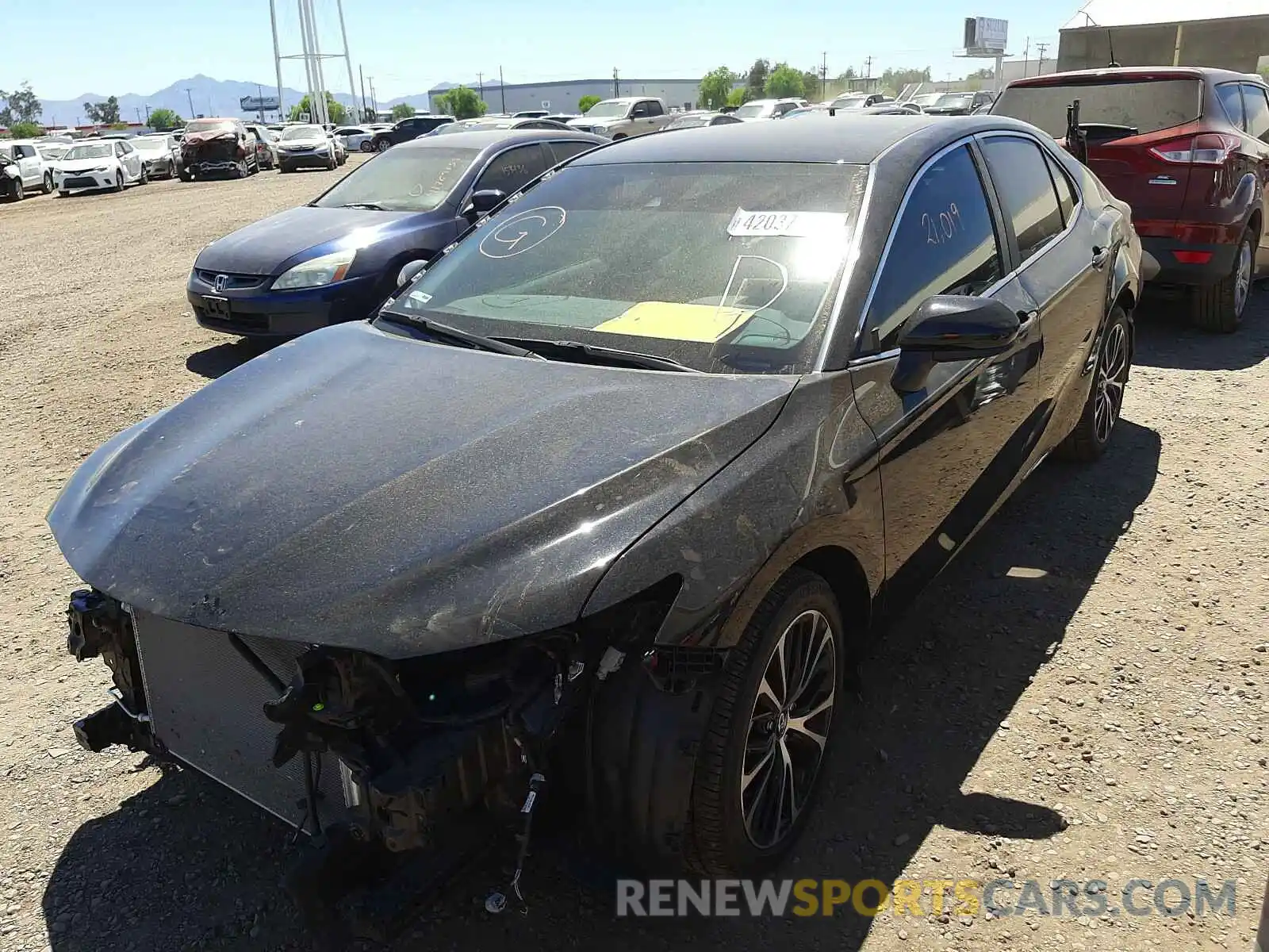 2 Photograph of a damaged car 4T1G11AK1LU941385 TOYOTA CAMRY 2020