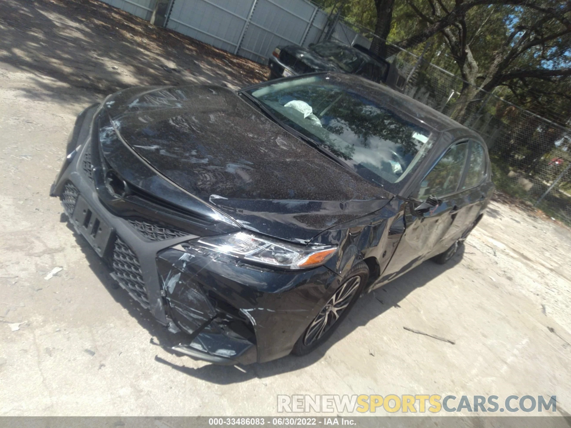 2 Photograph of a damaged car 4T1G11AK1LU944786 TOYOTA CAMRY 2020