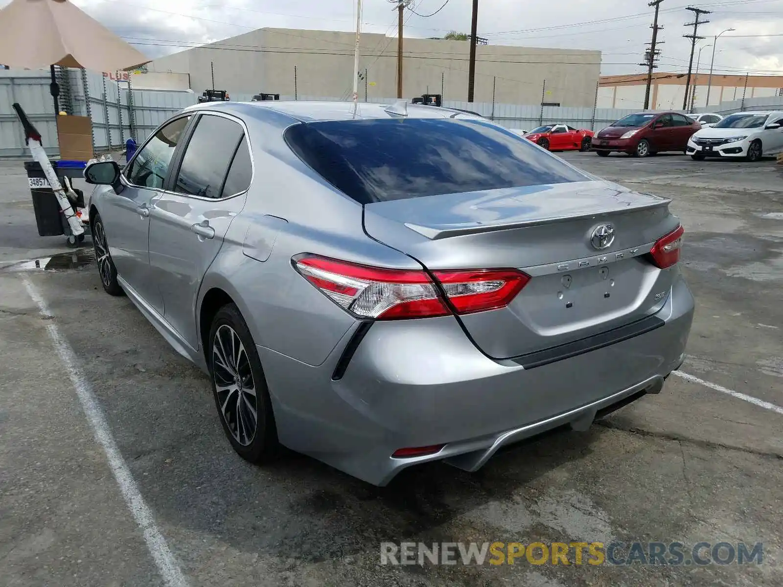 3 Photograph of a damaged car 4T1G11AK1LU945839 TOYOTA CAMRY 2020