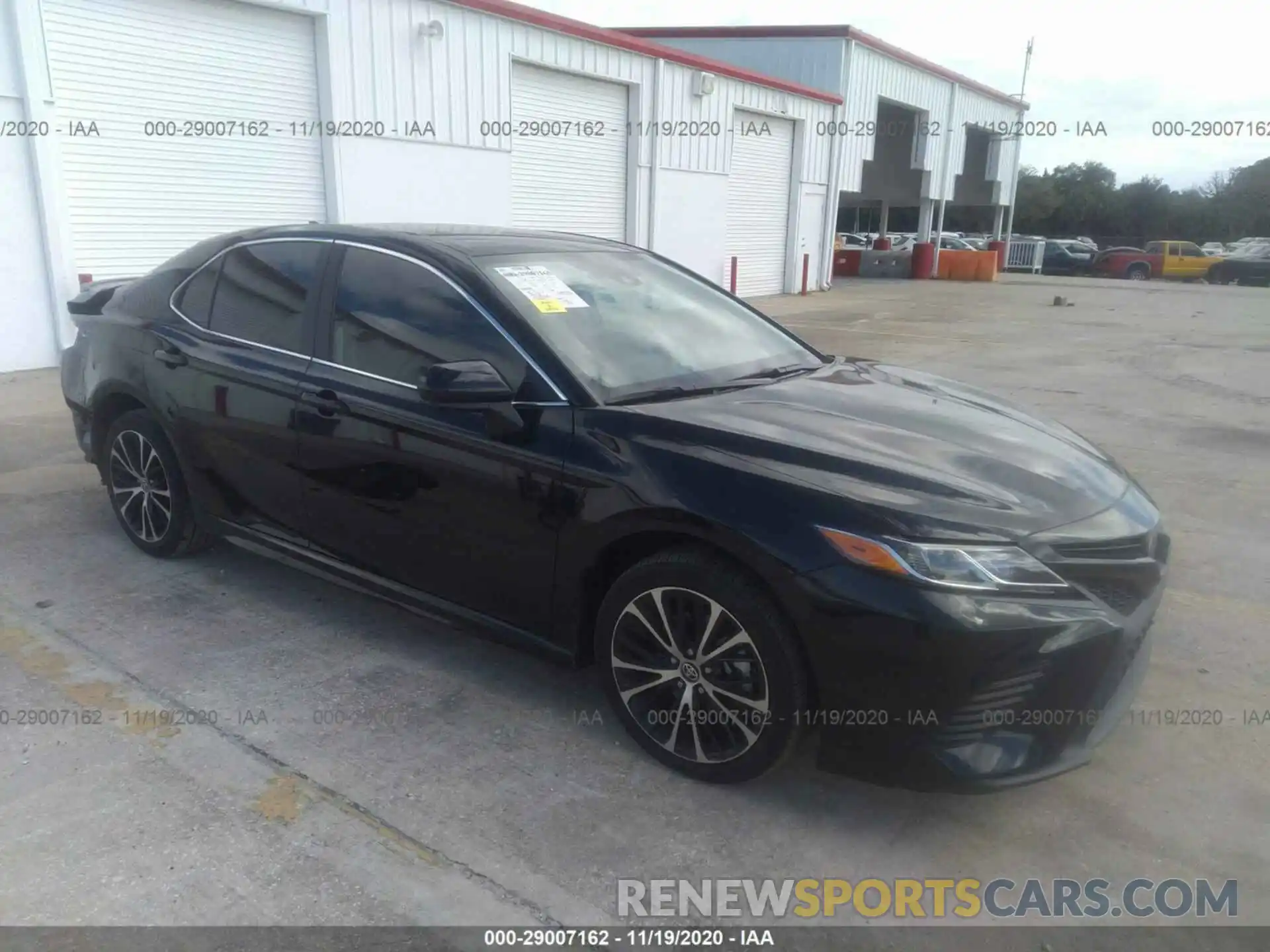 1 Photograph of a damaged car 4T1G11AK1LU948935 TOYOTA CAMRY 2020