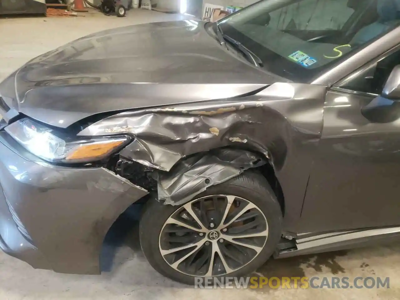 9 Photograph of a damaged car 4T1G11AK1LU951754 TOYOTA CAMRY 2020