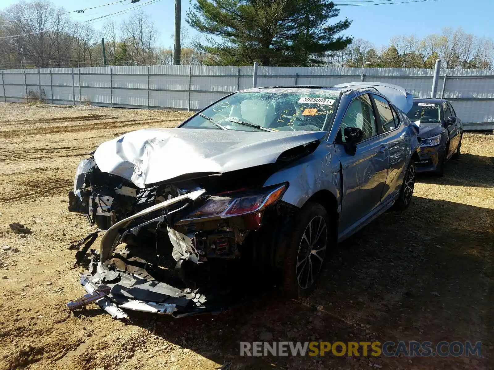 2 Photograph of a damaged car 4T1G11AK1LU952564 TOYOTA CAMRY 2020