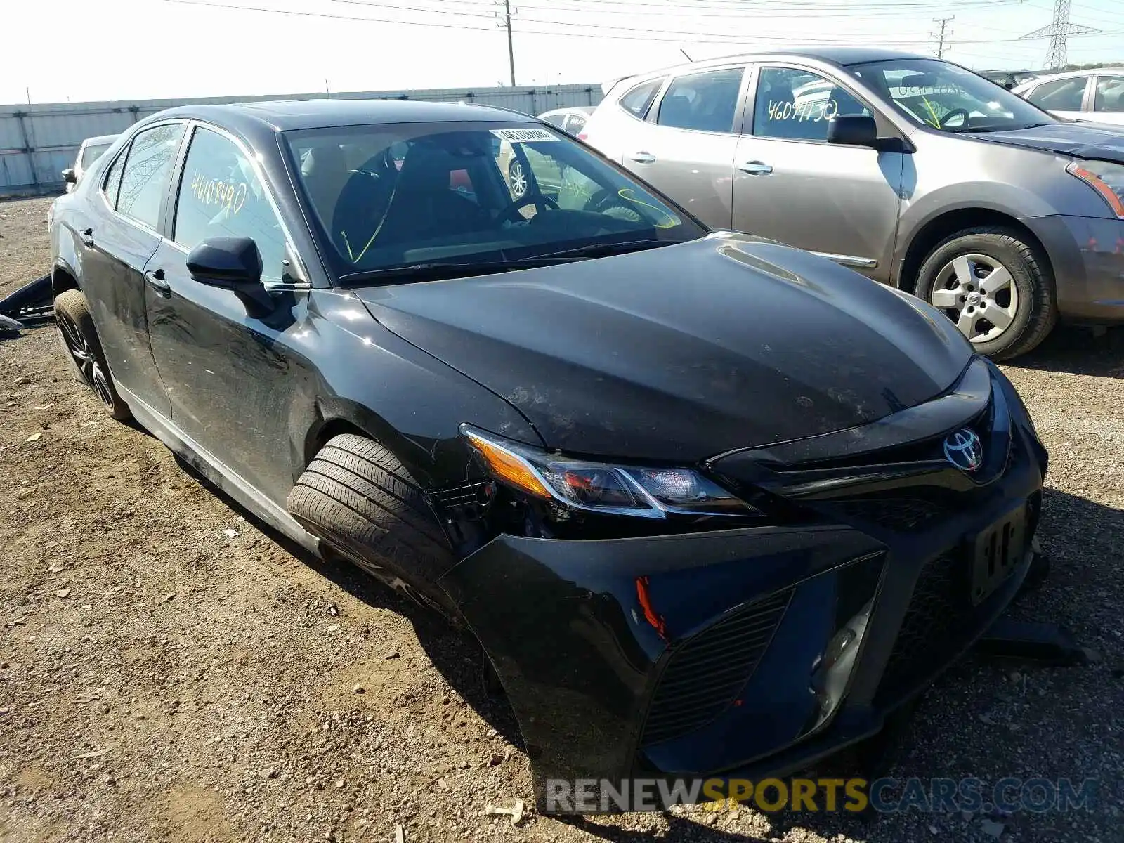 1 Photograph of a damaged car 4T1G11AK1LU955514 TOYOTA CAMRY 2020