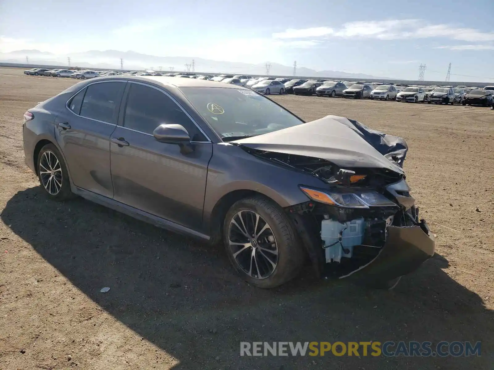 1 Photograph of a damaged car 4T1G11AK1LU955710 TOYOTA CAMRY 2020