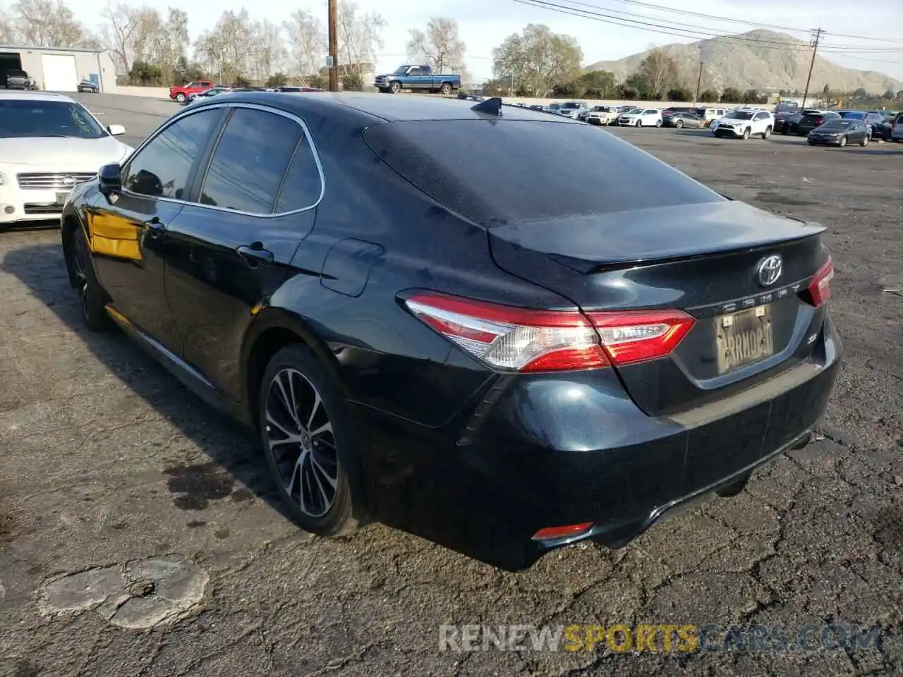 3 Photograph of a damaged car 4T1G11AK1LU959577 TOYOTA CAMRY 2020