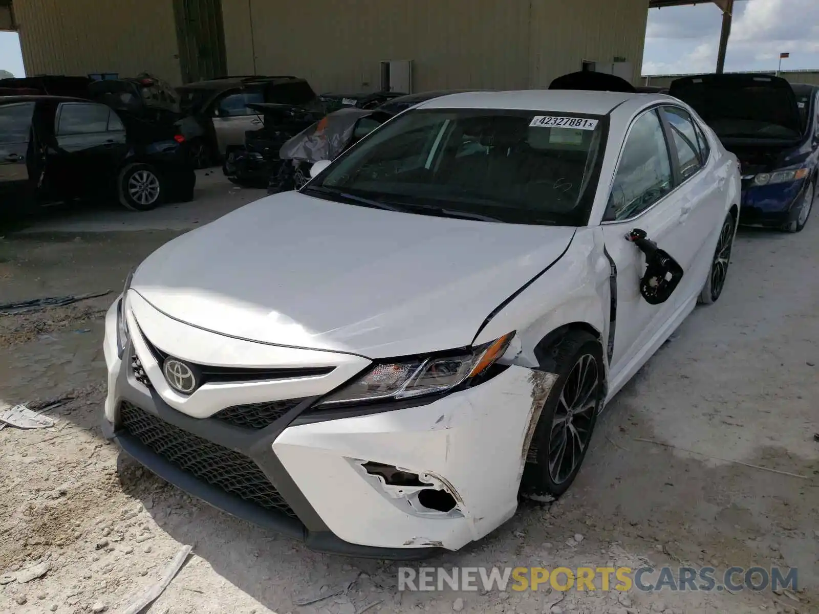 2 Photograph of a damaged car 4T1G11AK1LU964696 TOYOTA CAMRY 2020