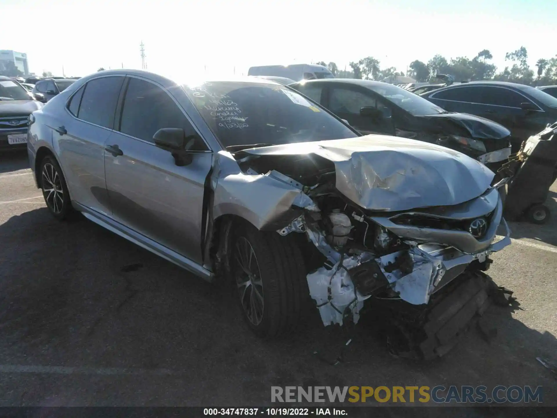 1 Photograph of a damaged car 4T1G11AK1LU968554 TOYOTA CAMRY 2020