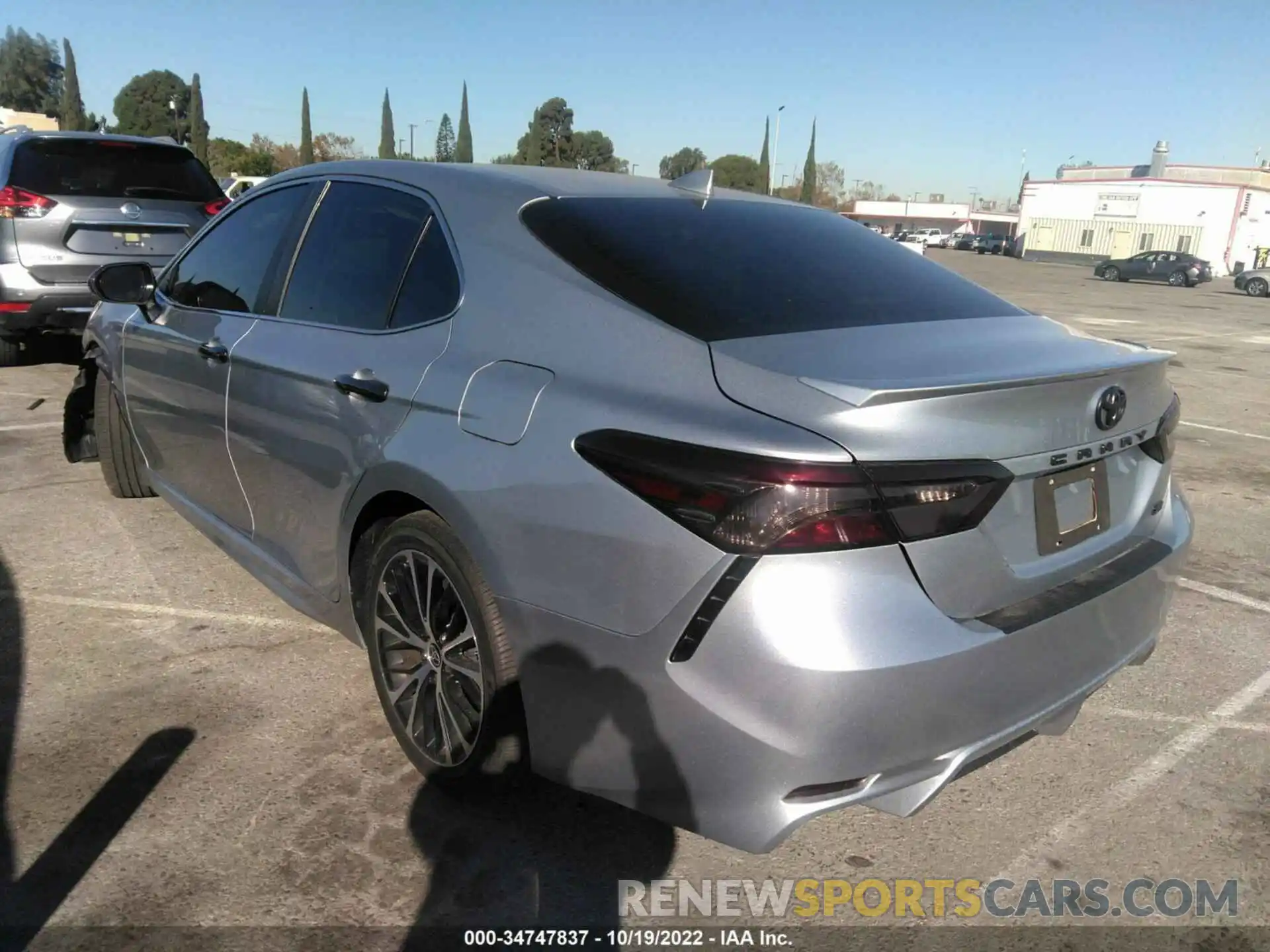 3 Photograph of a damaged car 4T1G11AK1LU968554 TOYOTA CAMRY 2020