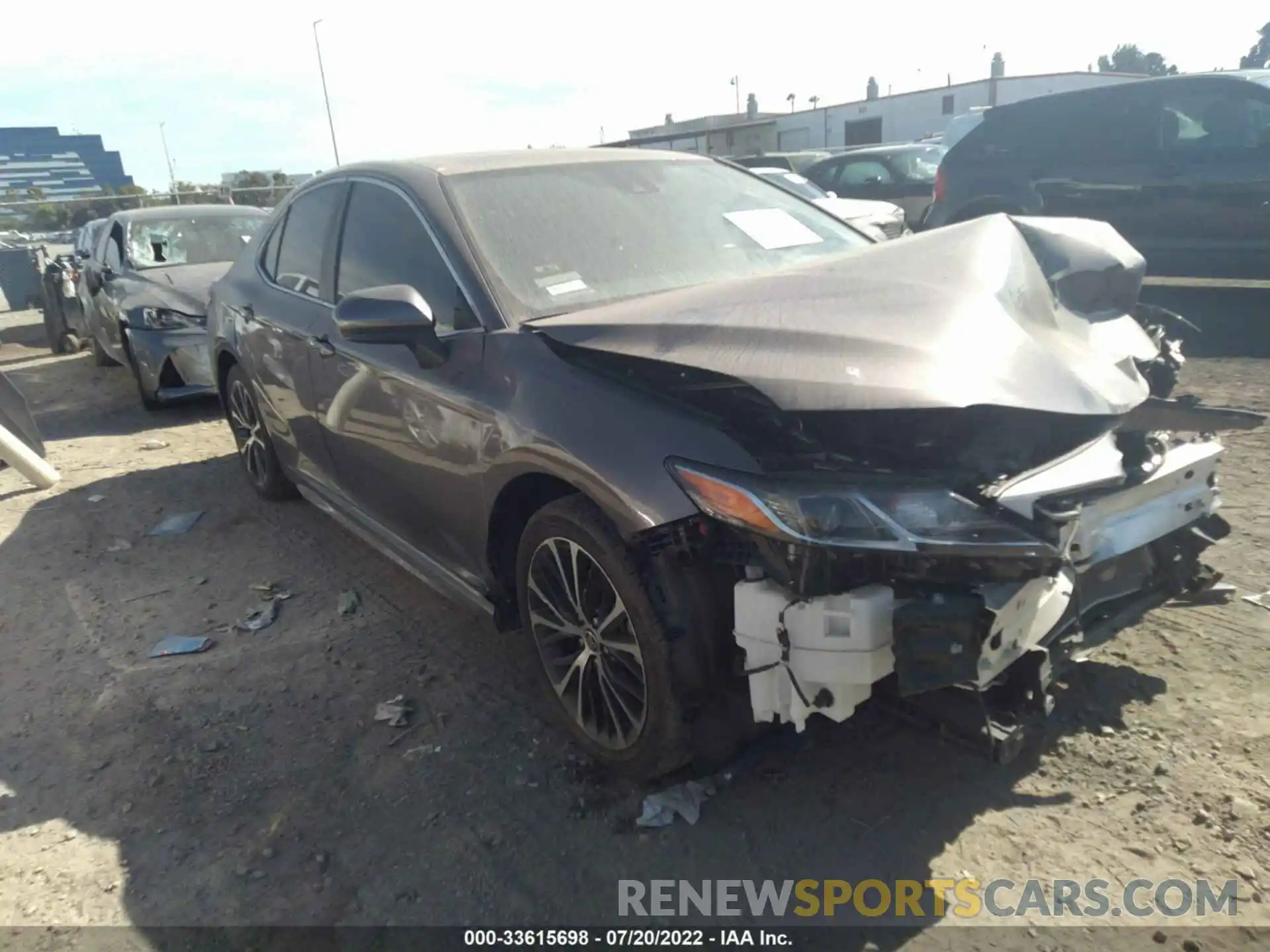 1 Photograph of a damaged car 4T1G11AK1LU969185 TOYOTA CAMRY 2020