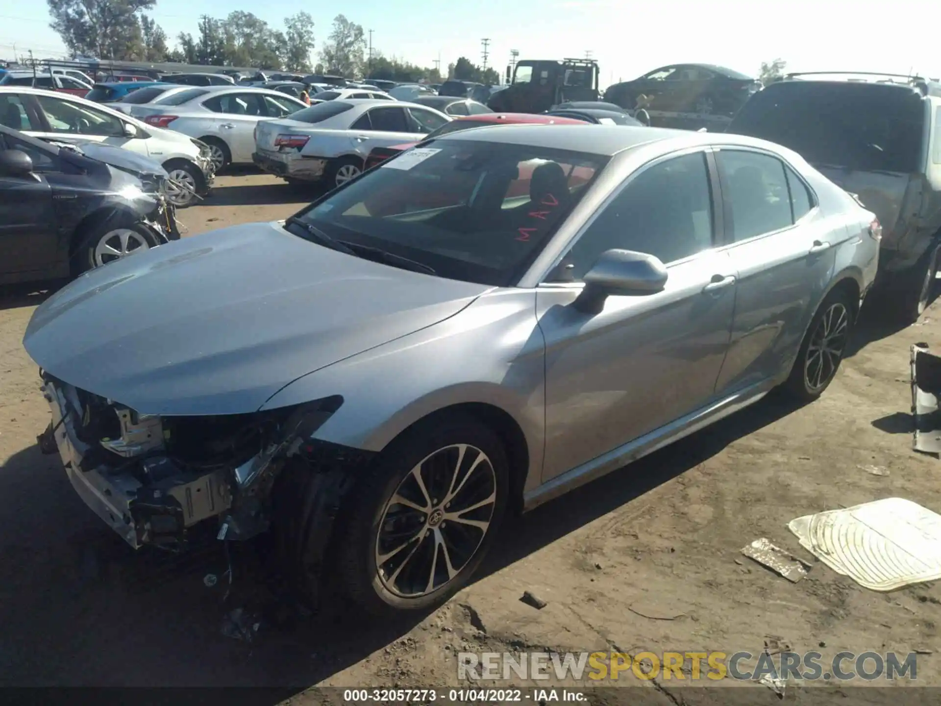 2 Photograph of a damaged car 4T1G11AK1LU969901 TOYOTA CAMRY 2020