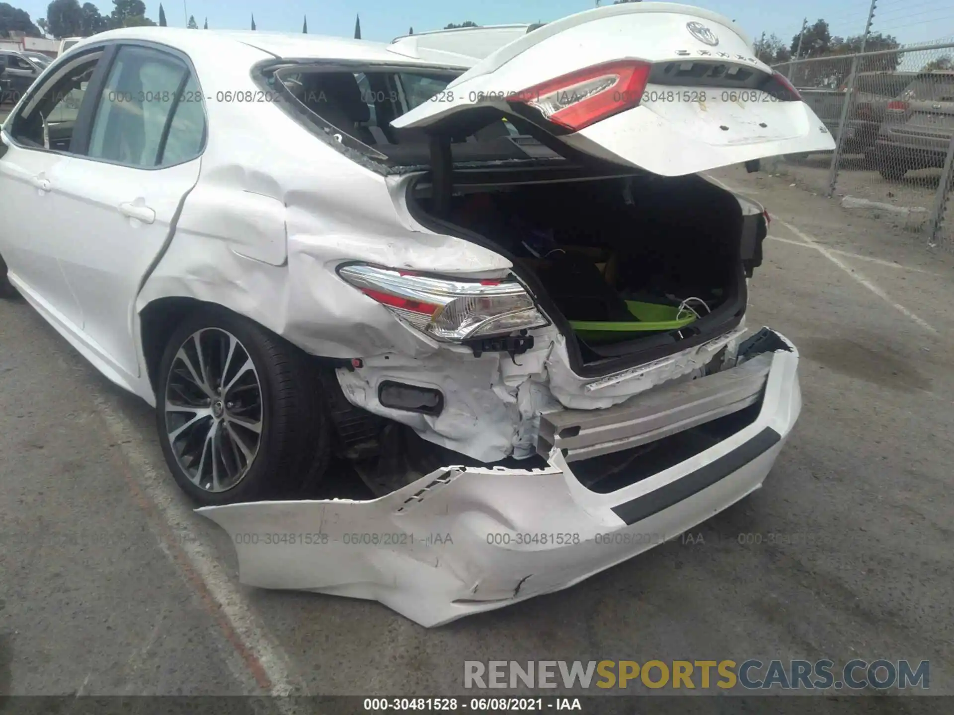 6 Photograph of a damaged car 4T1G11AK1LU974659 TOYOTA CAMRY 2020