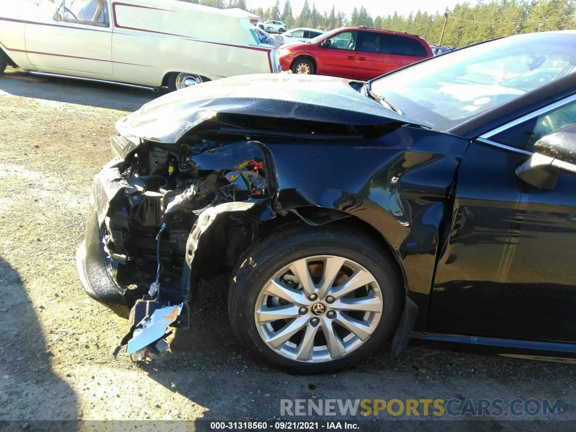 6 Photograph of a damaged car 4T1G11AK1LU977075 TOYOTA CAMRY 2020