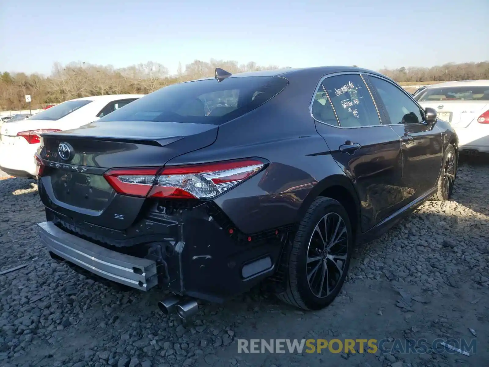 4 Photograph of a damaged car 4T1G11AK1LU978050 TOYOTA CAMRY 2020