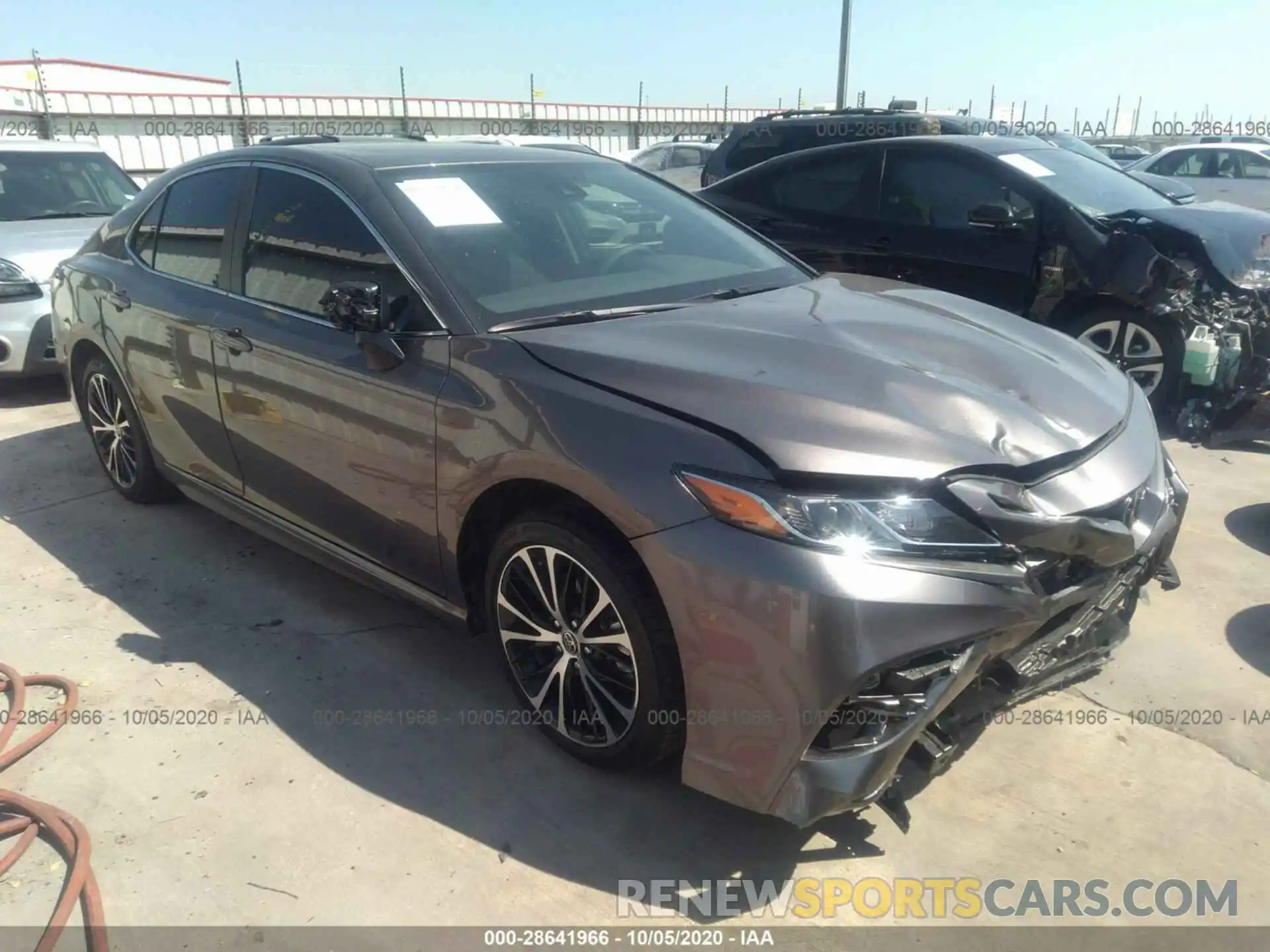 1 Photograph of a damaged car 4T1G11AK1LU983376 TOYOTA CAMRY 2020