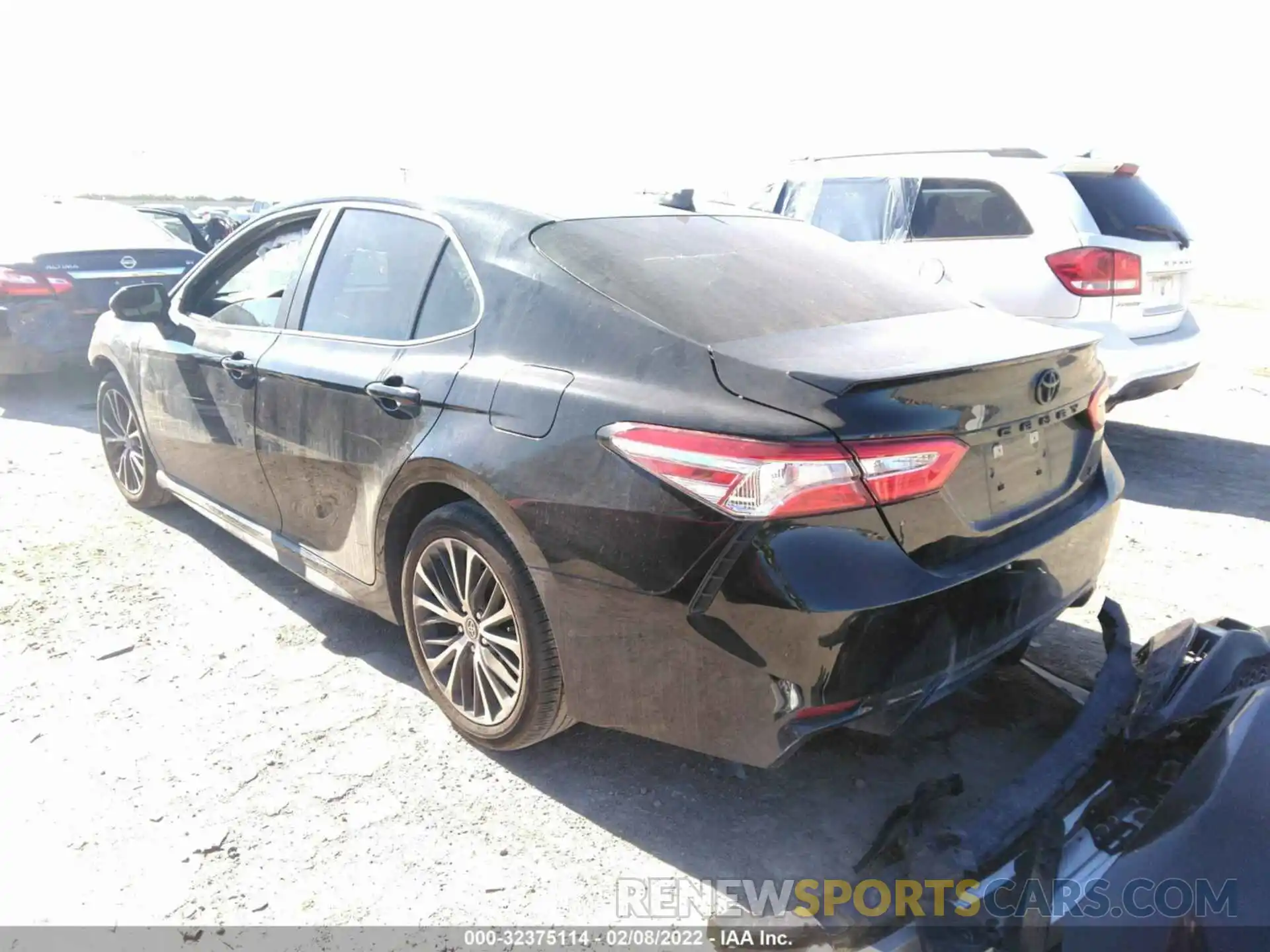 3 Photograph of a damaged car 4T1G11AK1LU989999 TOYOTA CAMRY 2020