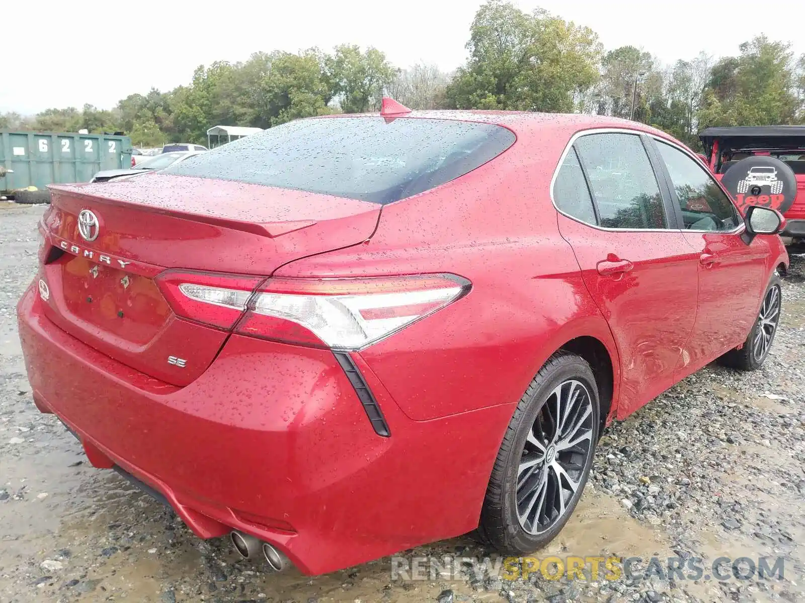 4 Photograph of a damaged car 4T1G11AK2LU306840 TOYOTA CAMRY 2020