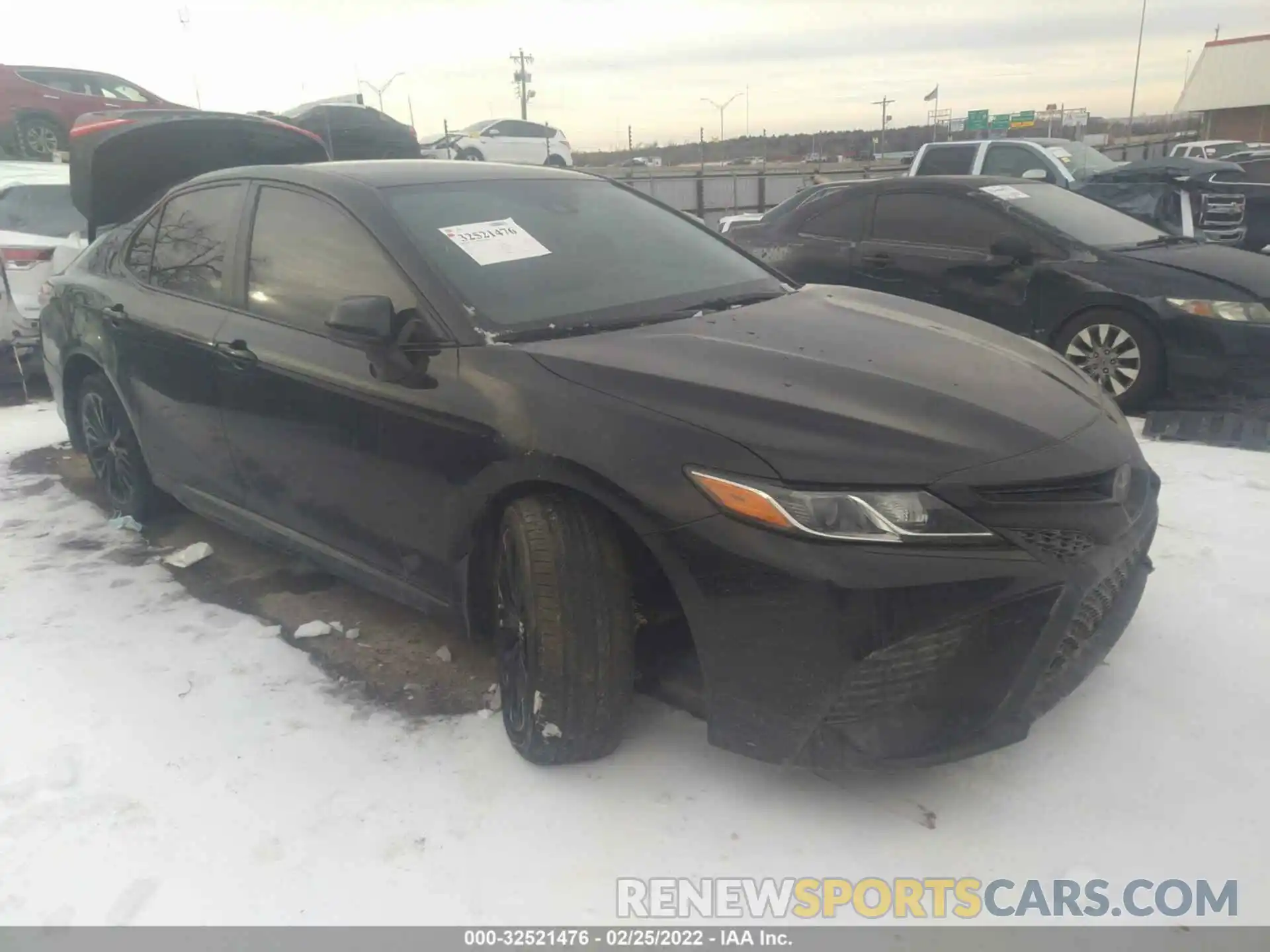 1 Photograph of a damaged car 4T1G11AK2LU310936 TOYOTA CAMRY 2020