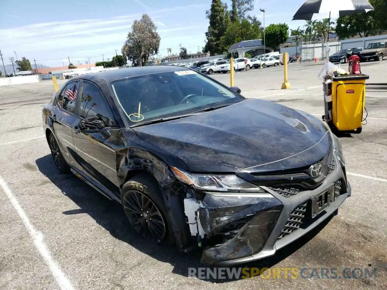 1 Photograph of a damaged car 4T1G11AK2LU312704 TOYOTA CAMRY 2020