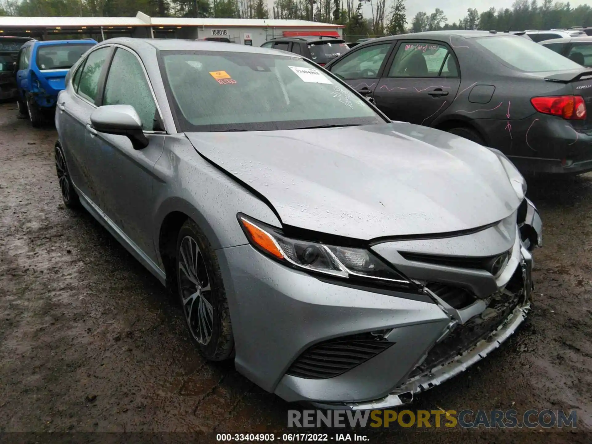 1 Photograph of a damaged car 4T1G11AK2LU324920 TOYOTA CAMRY 2020