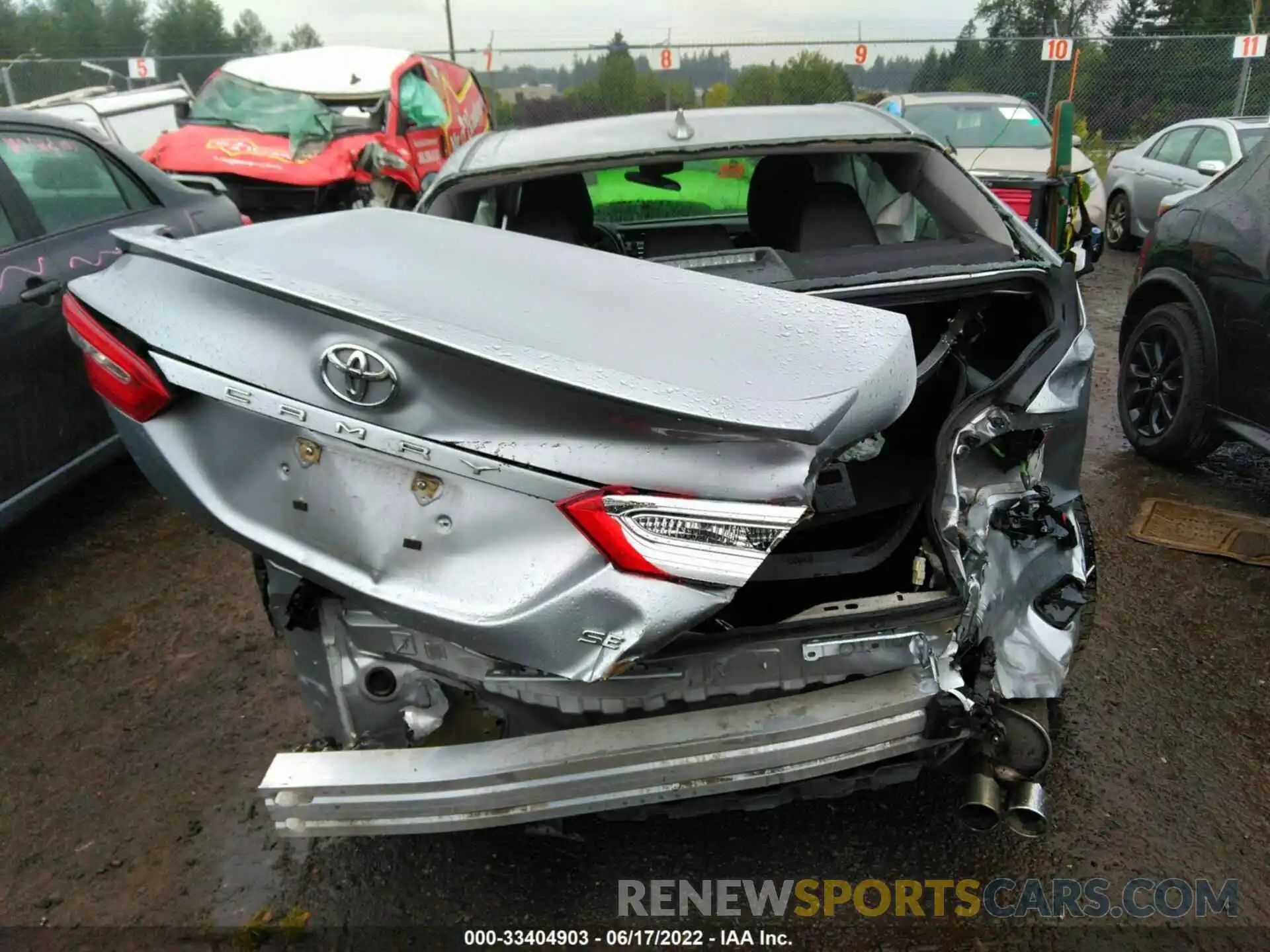 6 Photograph of a damaged car 4T1G11AK2LU324920 TOYOTA CAMRY 2020