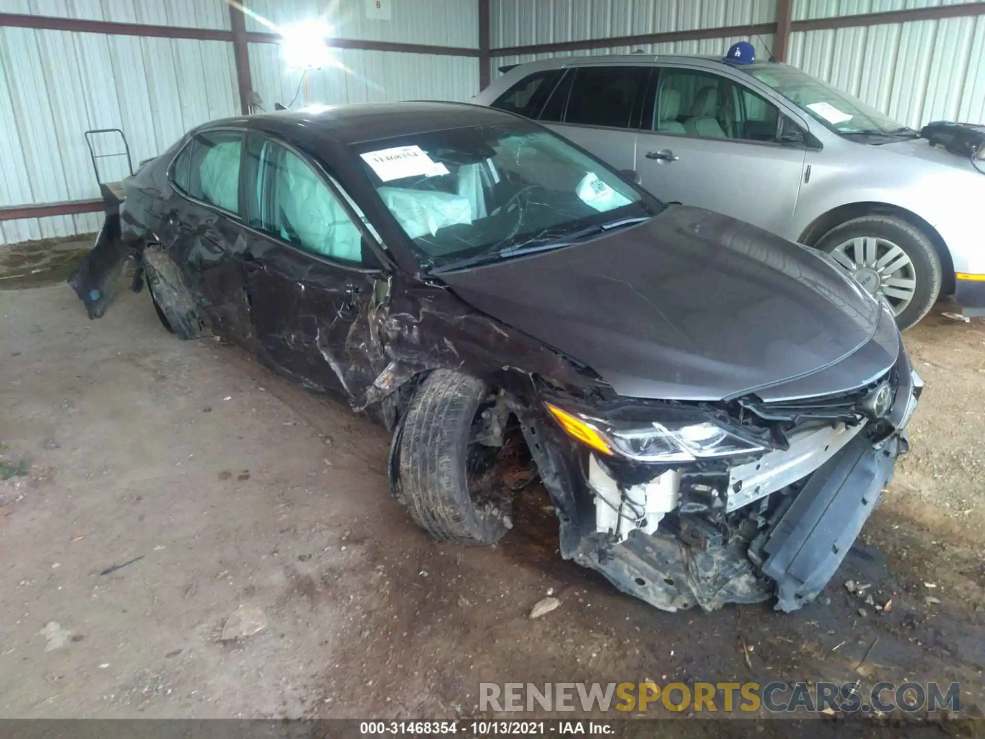 1 Photograph of a damaged car 4T1G11AK2LU327025 TOYOTA CAMRY 2020