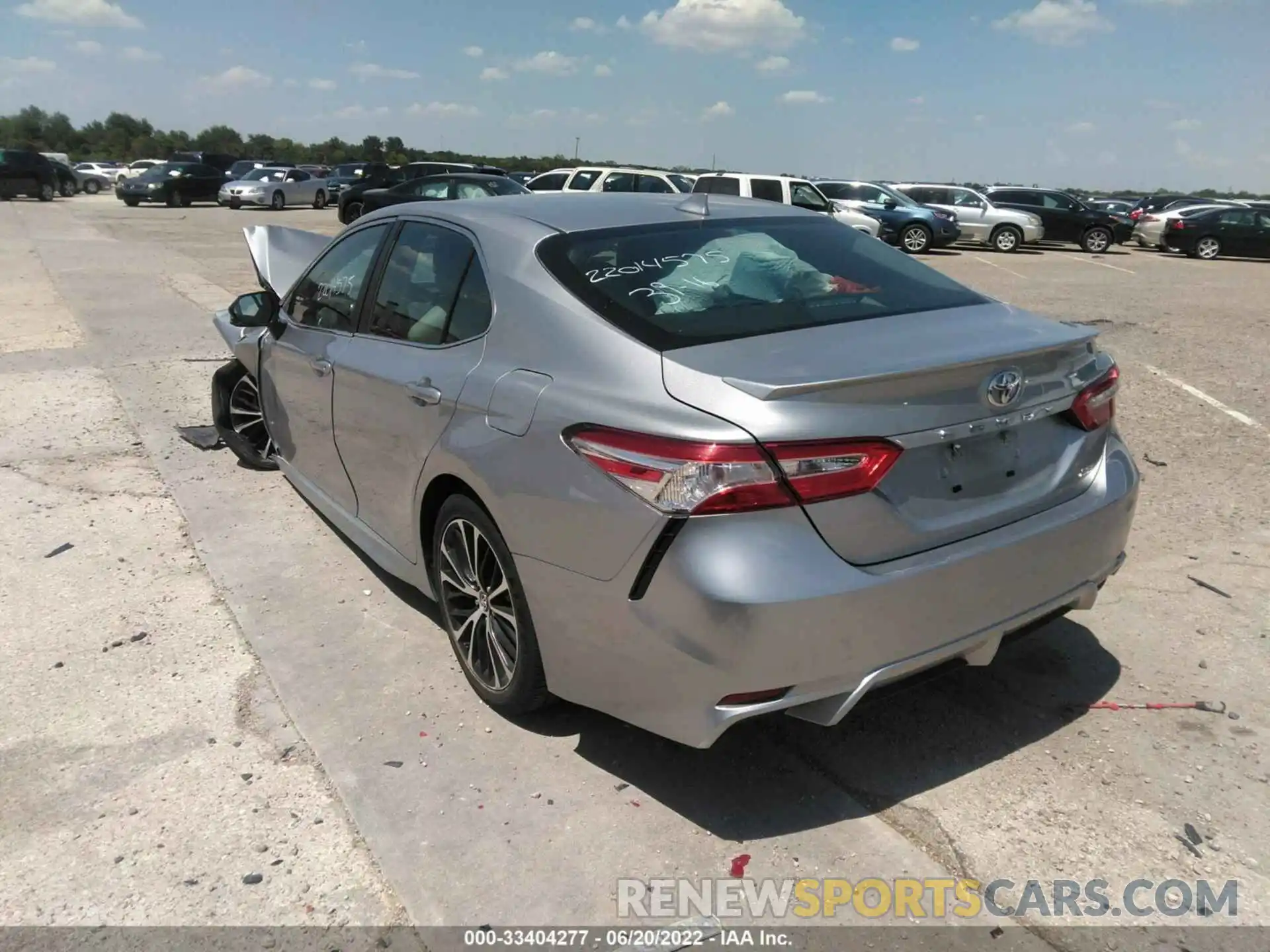 3 Photograph of a damaged car 4T1G11AK2LU329583 TOYOTA CAMRY 2020