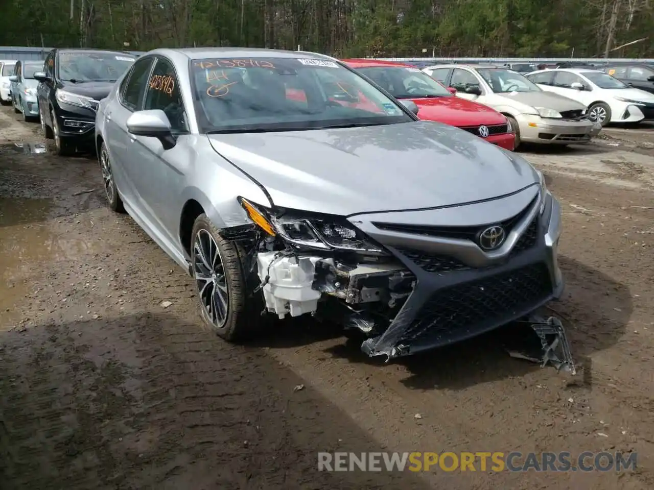 9 Photograph of a damaged car 4T1G11AK2LU330412 TOYOTA CAMRY 2020