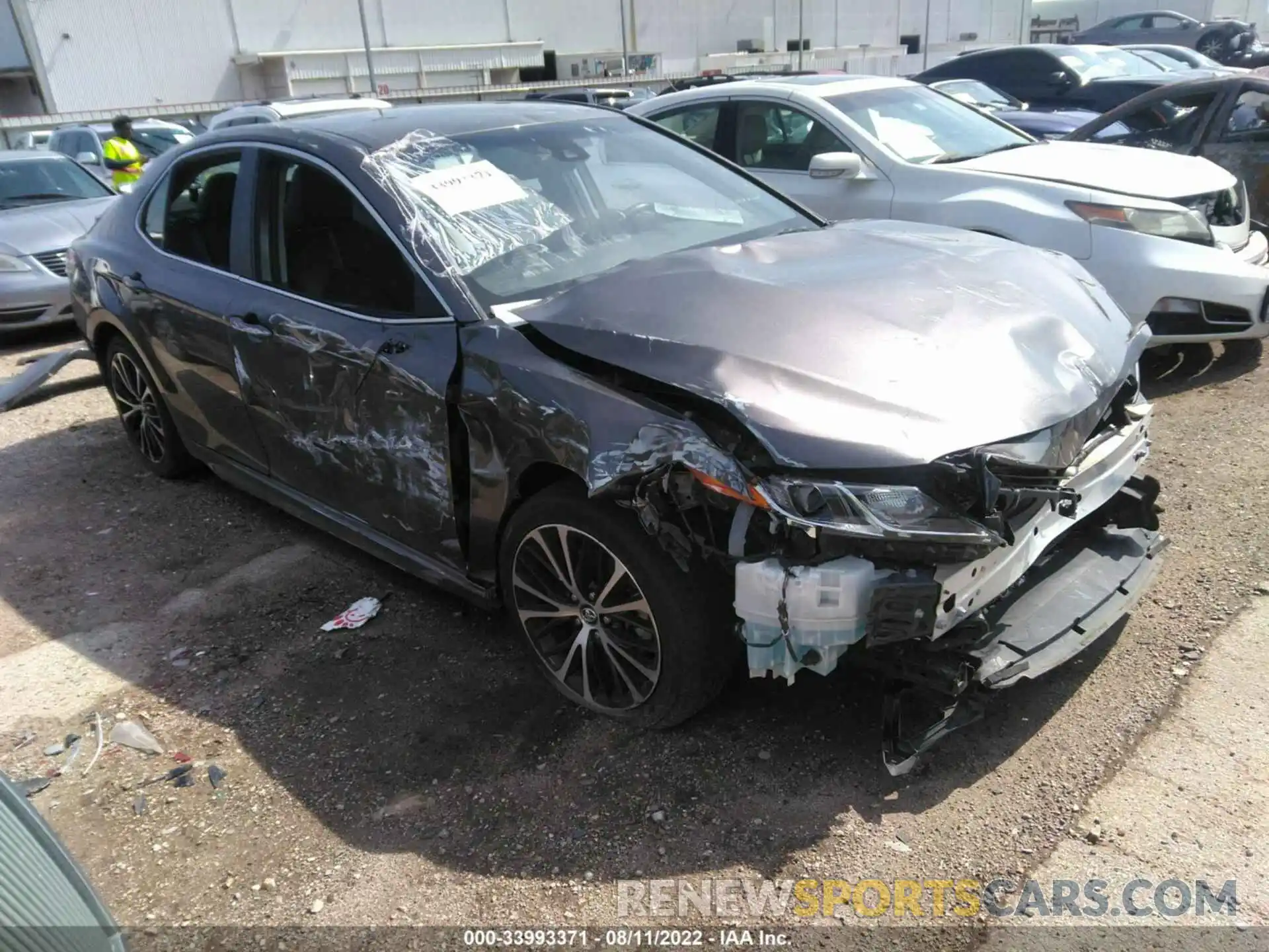 1 Photograph of a damaged car 4T1G11AK2LU332595 TOYOTA CAMRY 2020