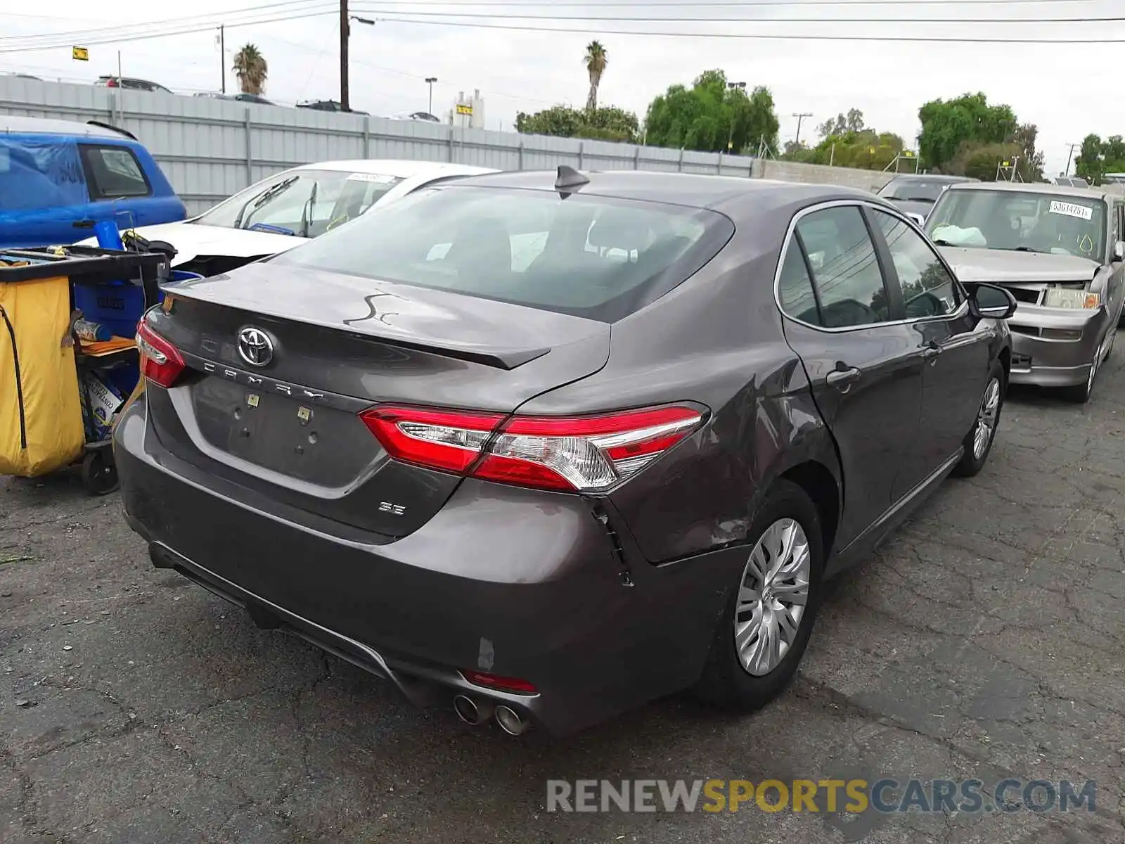 4 Photograph of a damaged car 4T1G11AK2LU332905 TOYOTA CAMRY 2020