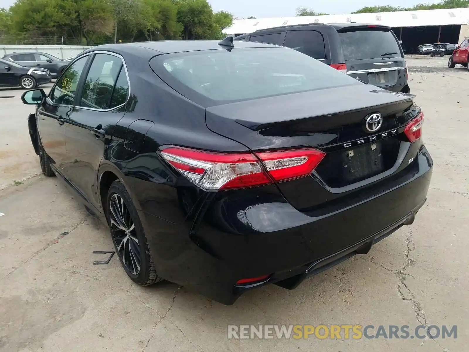 3 Photograph of a damaged car 4T1G11AK2LU334332 TOYOTA CAMRY 2020