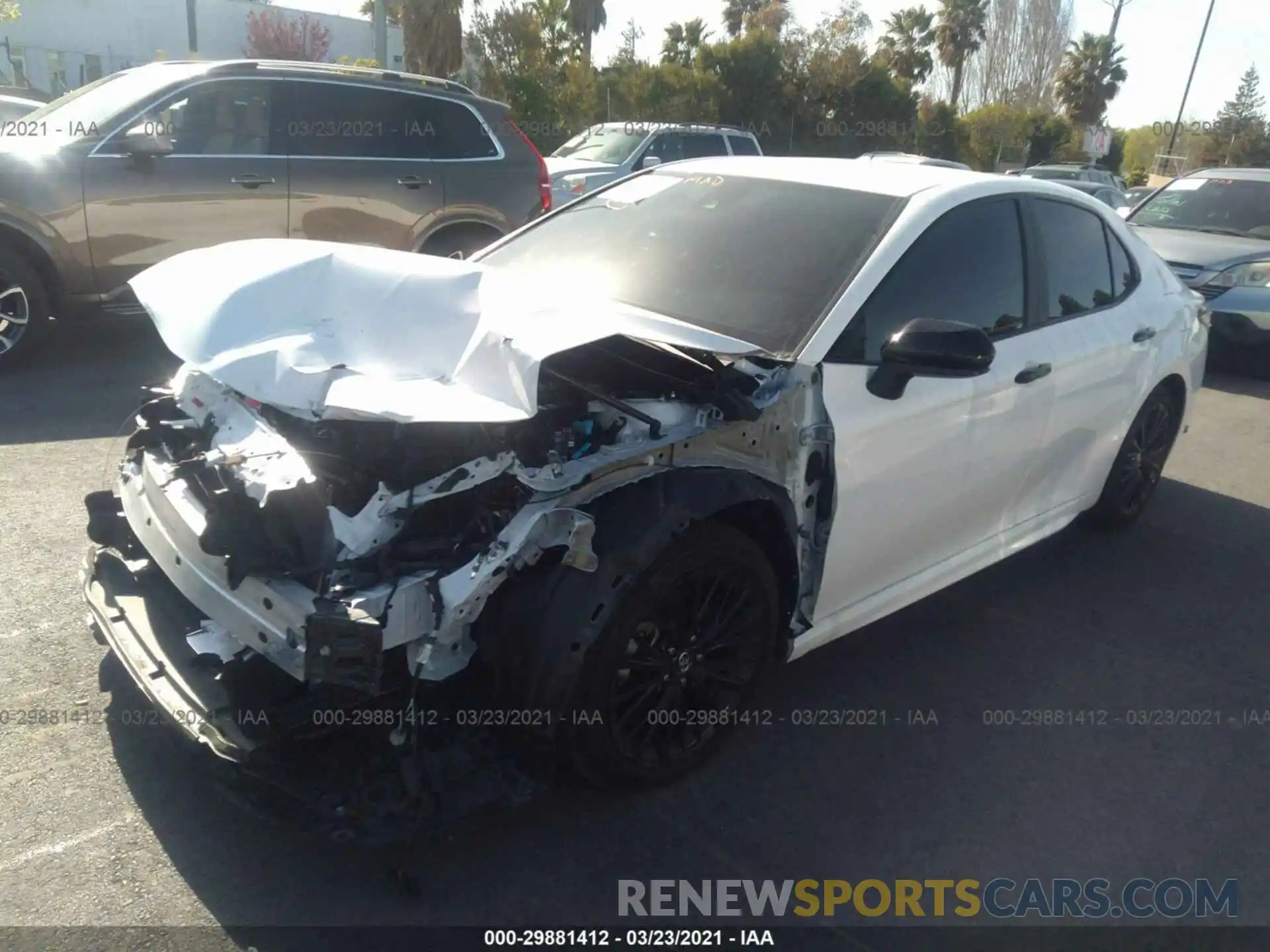 2 Photograph of a damaged car 4T1G11AK2LU337411 TOYOTA CAMRY 2020