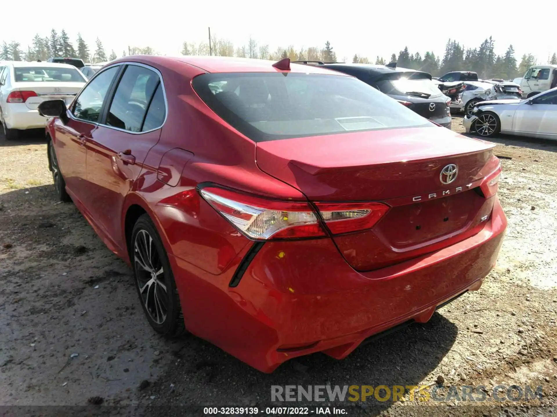 3 Photograph of a damaged car 4T1G11AK2LU339742 TOYOTA CAMRY 2020