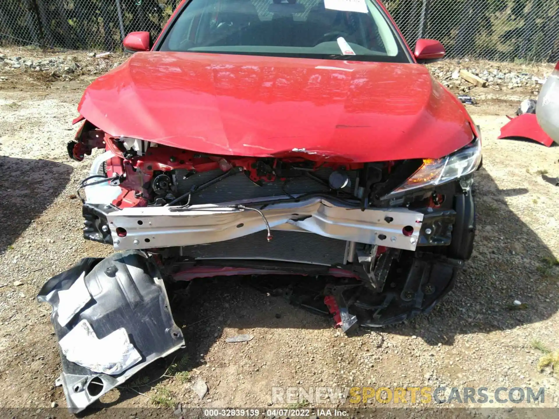 6 Photograph of a damaged car 4T1G11AK2LU339742 TOYOTA CAMRY 2020