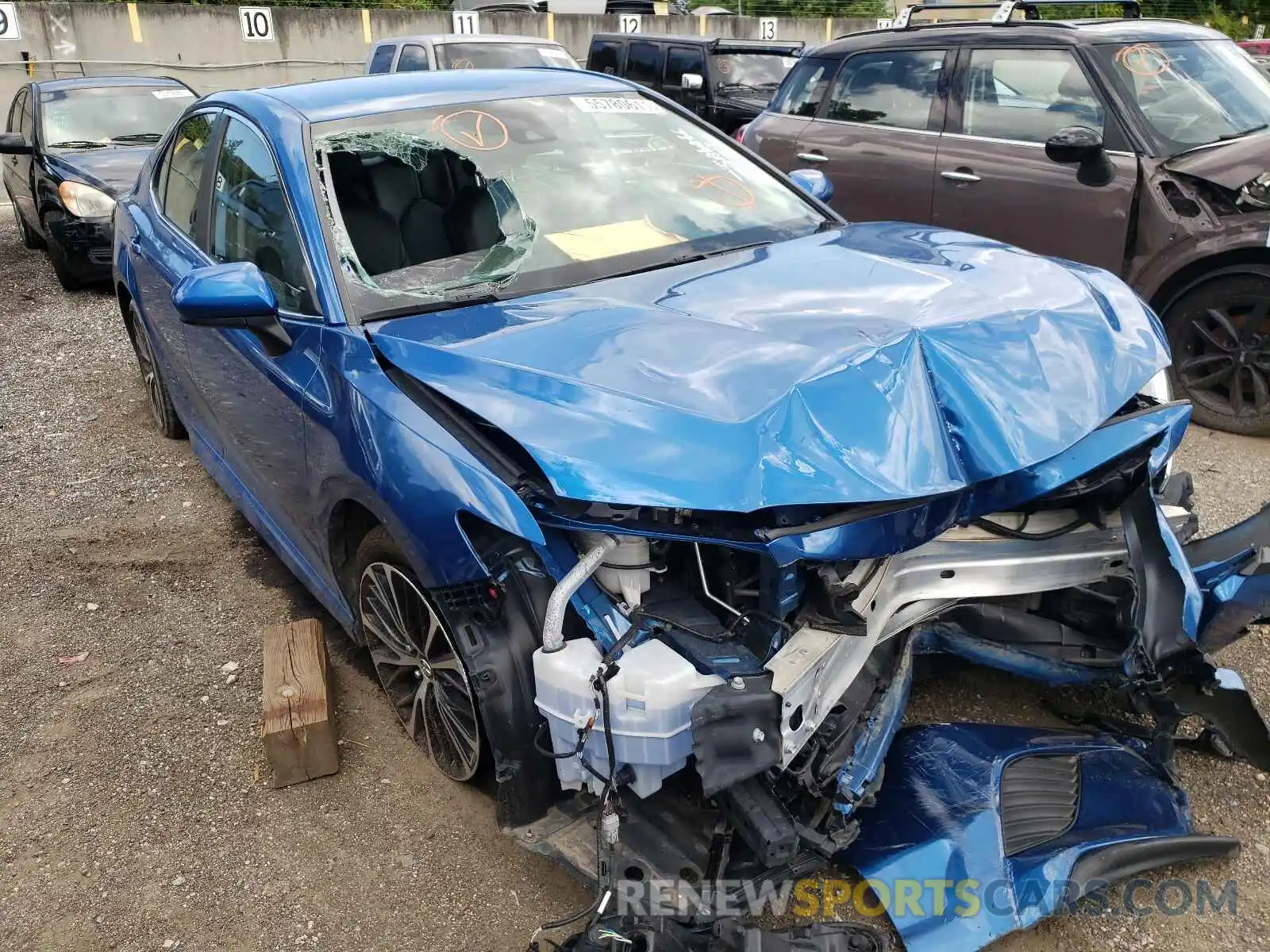 1 Photograph of a damaged car 4T1G11AK2LU343841 TOYOTA CAMRY 2020