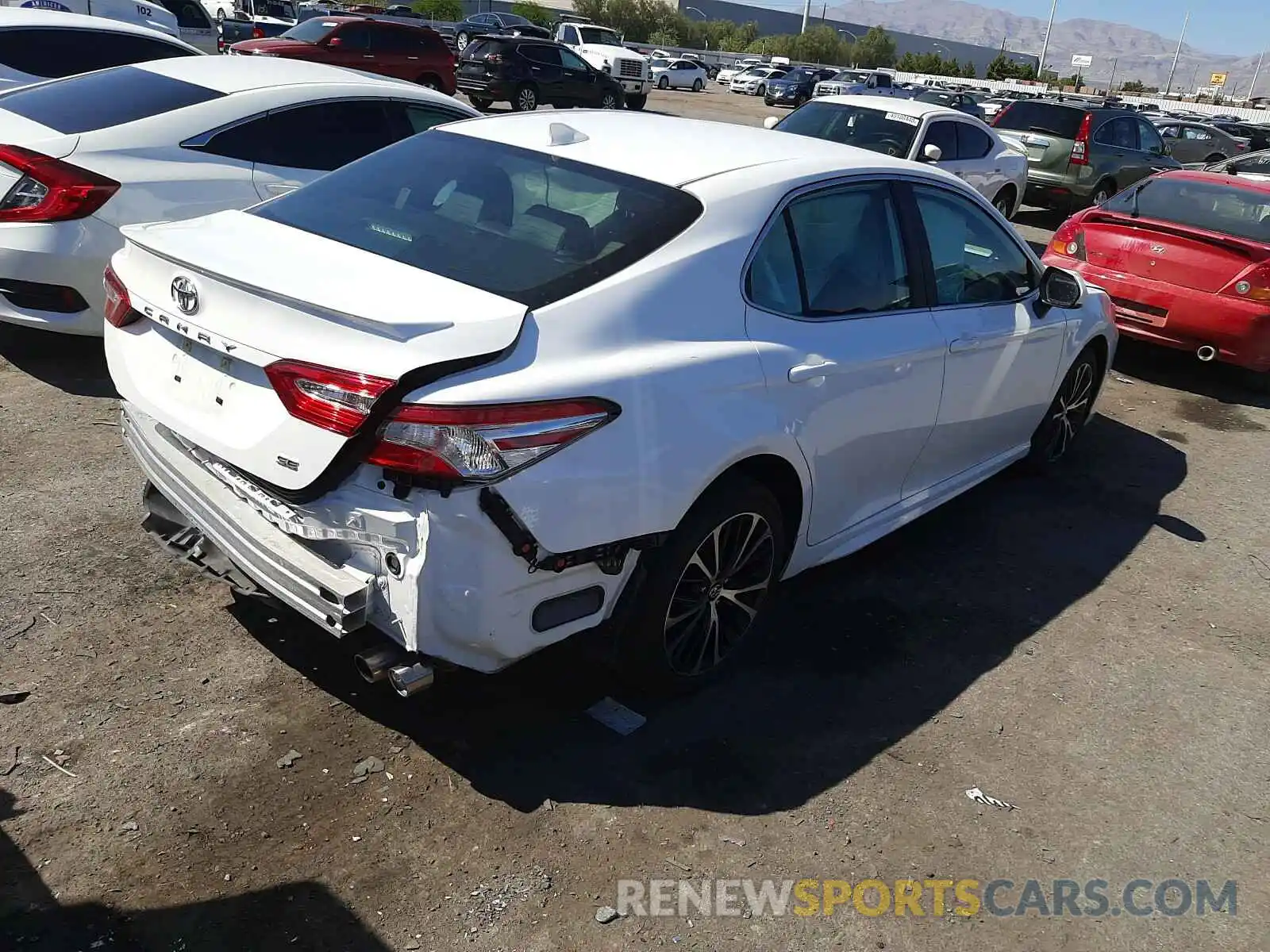 4 Photograph of a damaged car 4T1G11AK2LU344181 TOYOTA CAMRY 2020