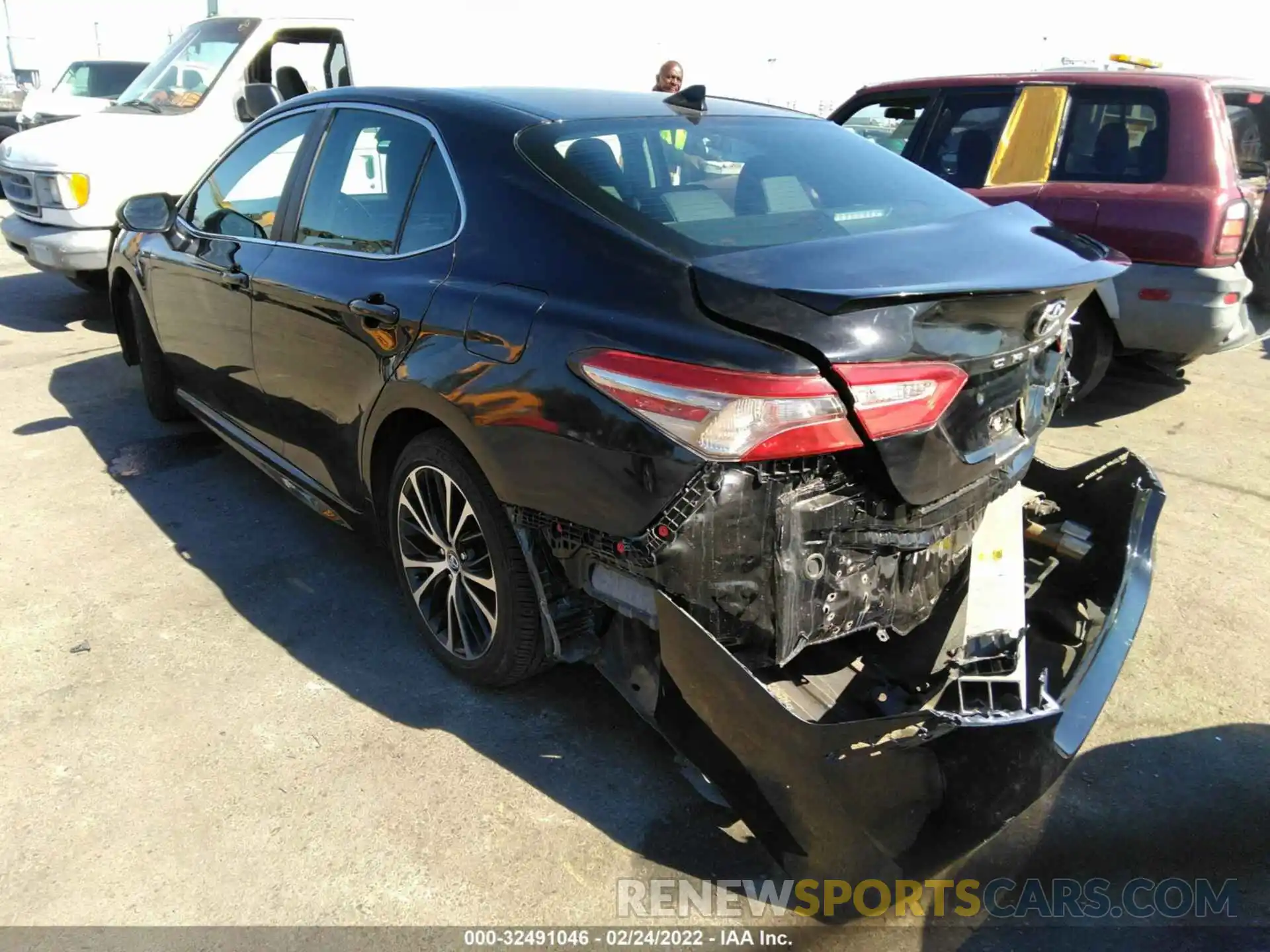 3 Photograph of a damaged car 4T1G11AK2LU344262 TOYOTA CAMRY 2020