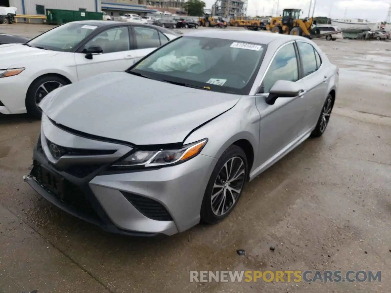 2 Photograph of a damaged car 4T1G11AK2LU345699 TOYOTA CAMRY 2020