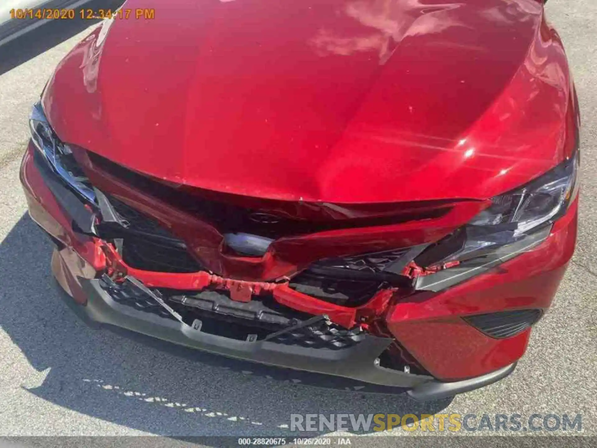 13 Photograph of a damaged car 4T1G11AK2LU346755 TOYOTA CAMRY 2020